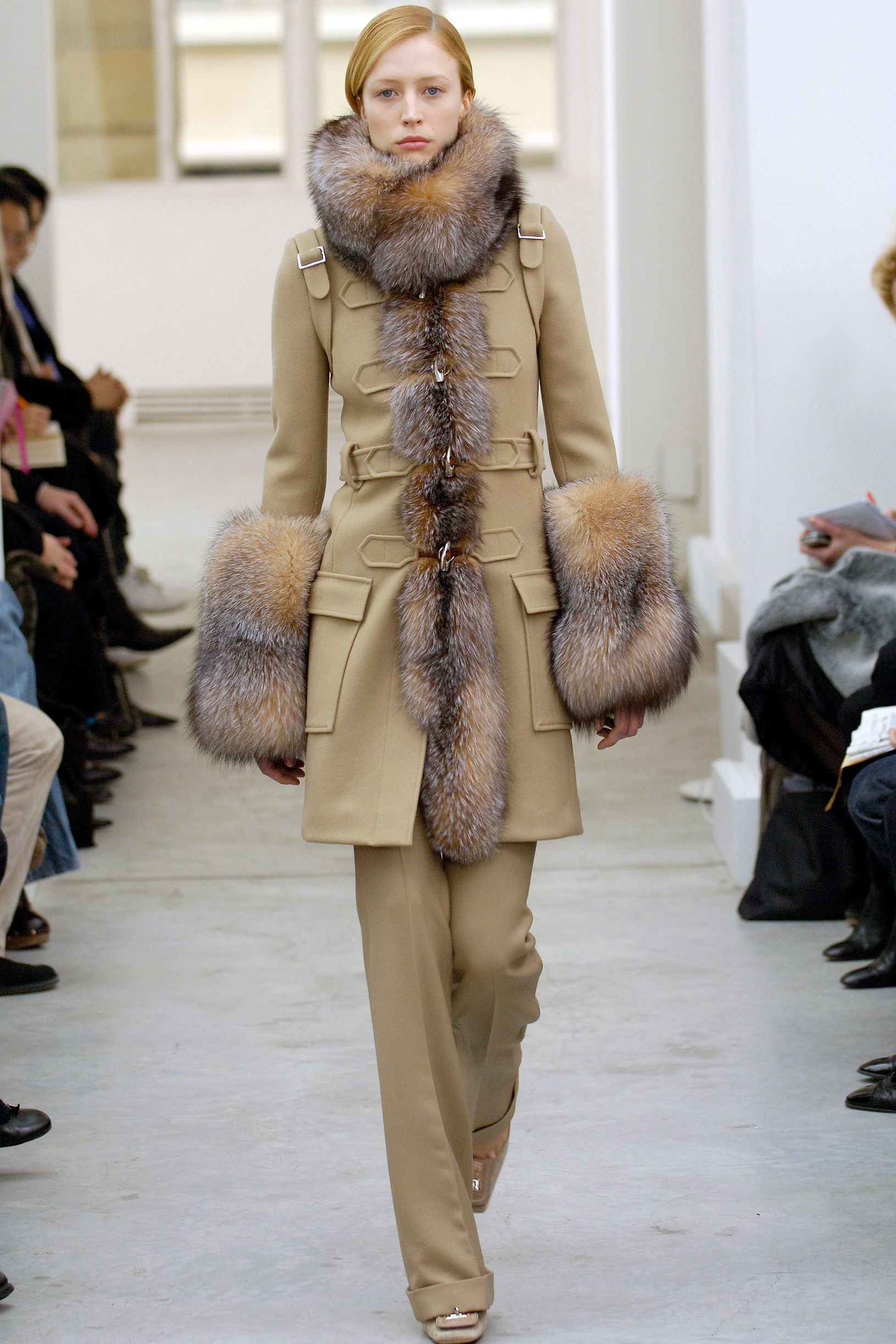 Balenciaga F/W 05 Look 4