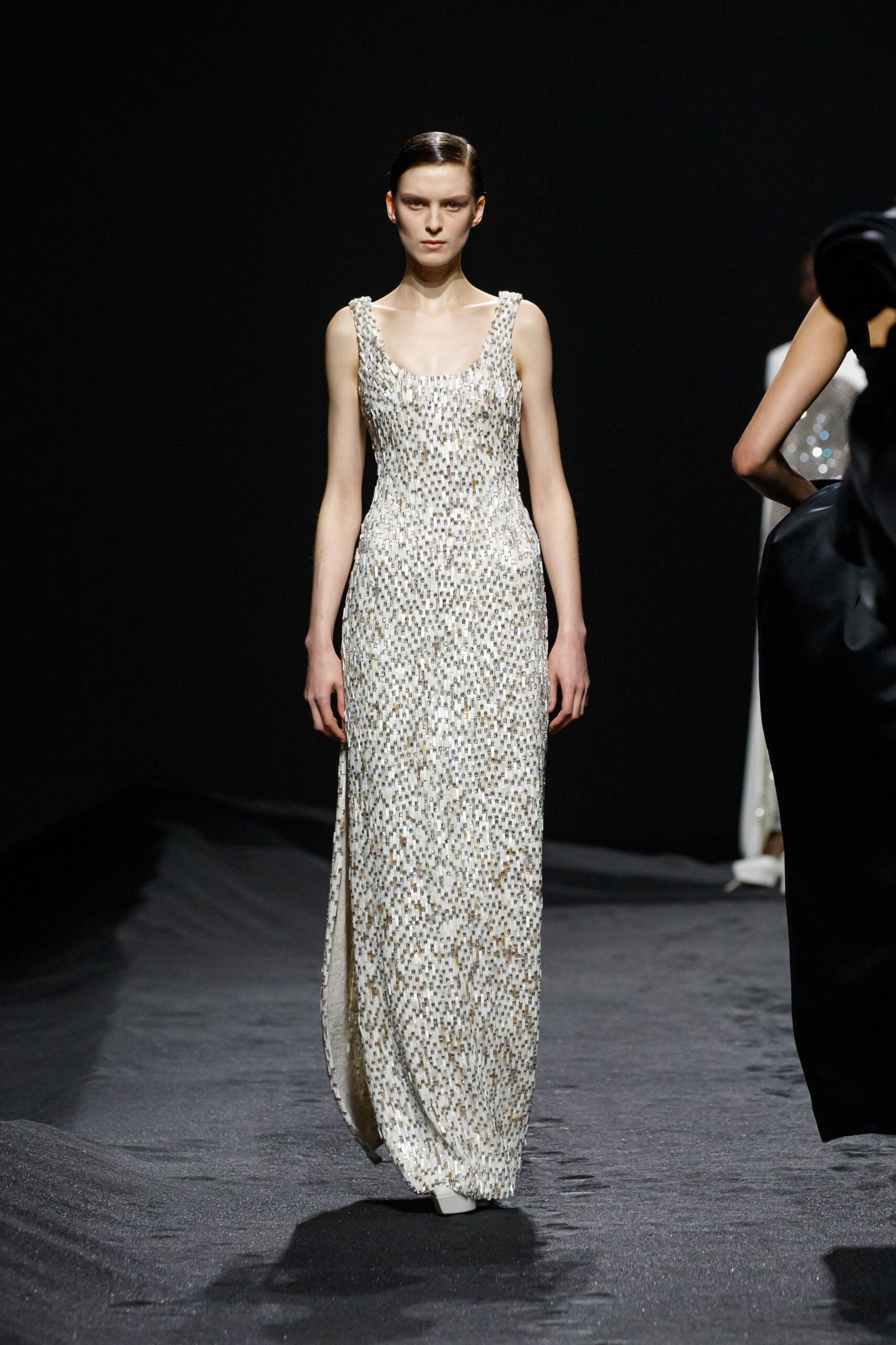 Ashi Studio S/S 23 Couture Look 129