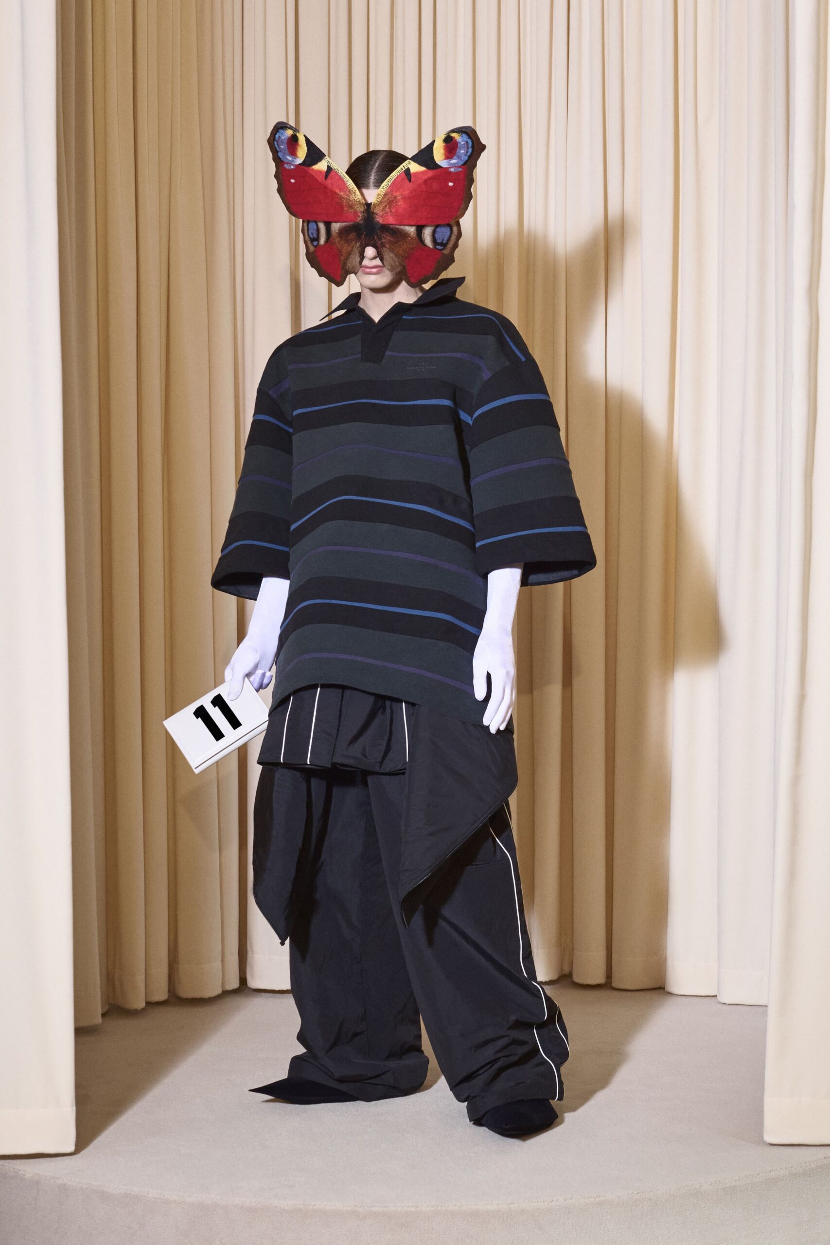 Balenciaga F/W 24 Couture Look 86