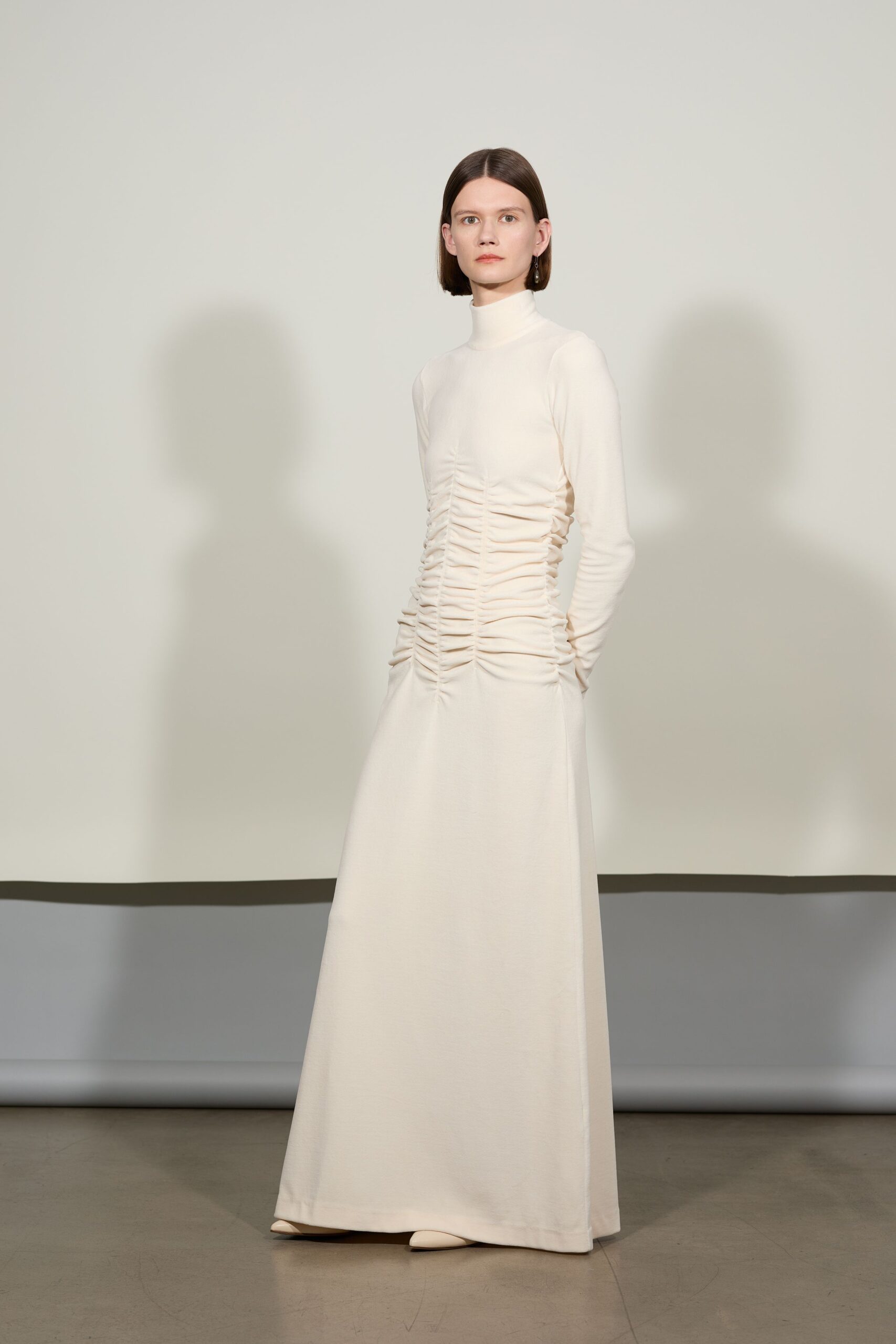 ivory fitted long-sleeve gown