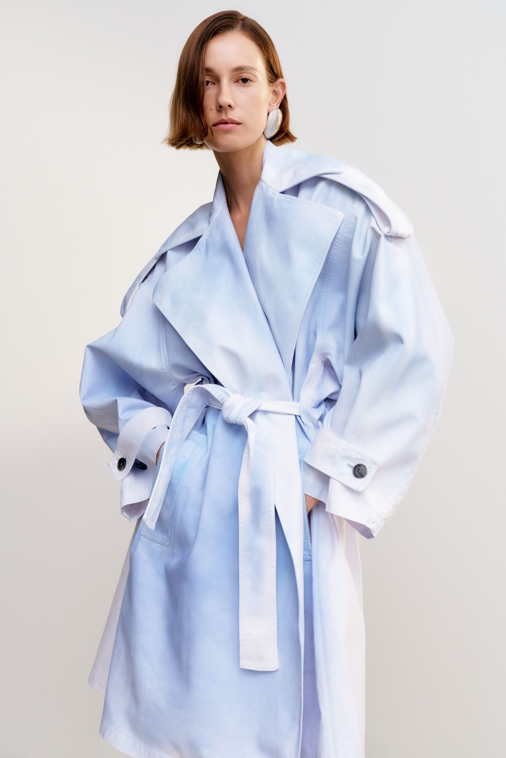 oversized blue white coat