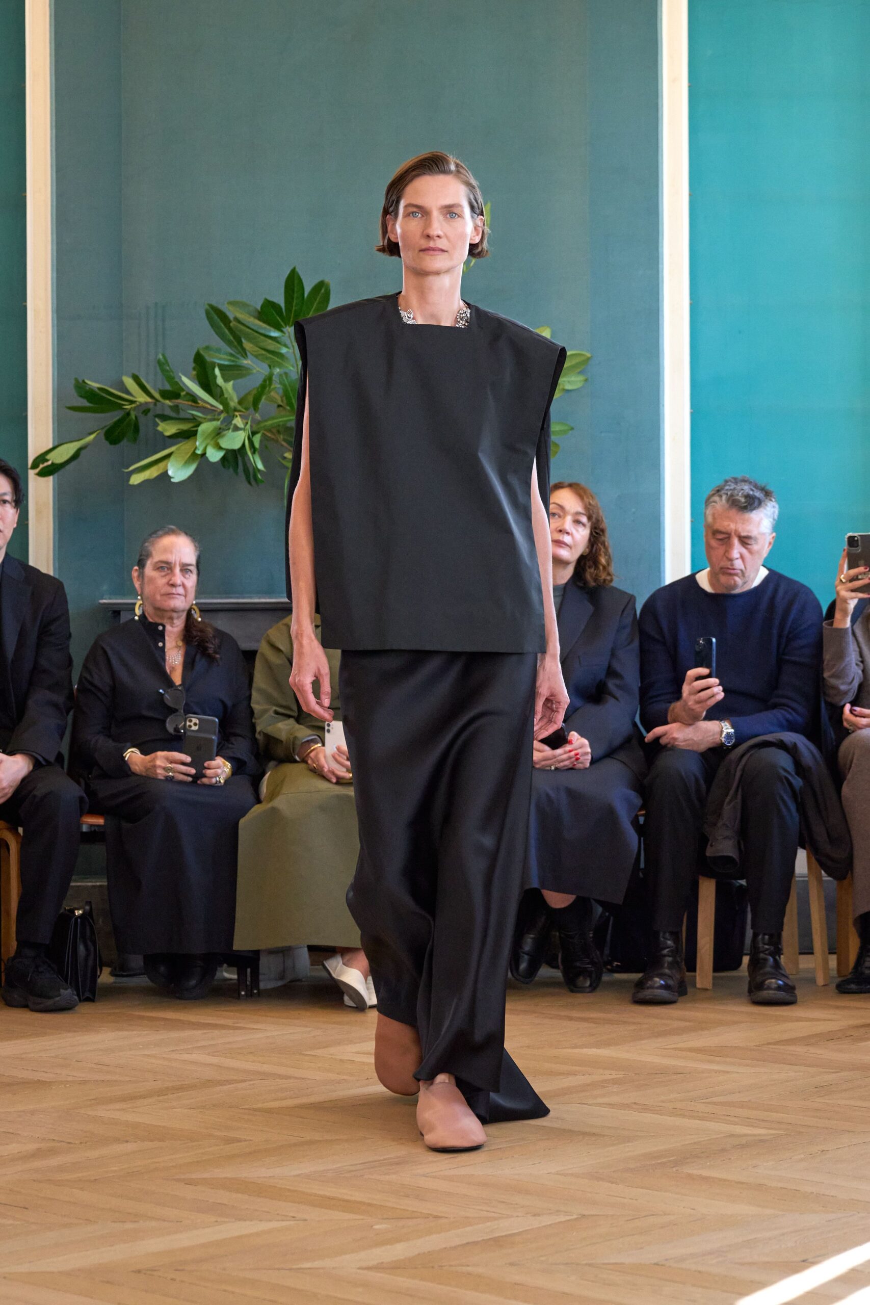 Carven S/S 25 Look 136