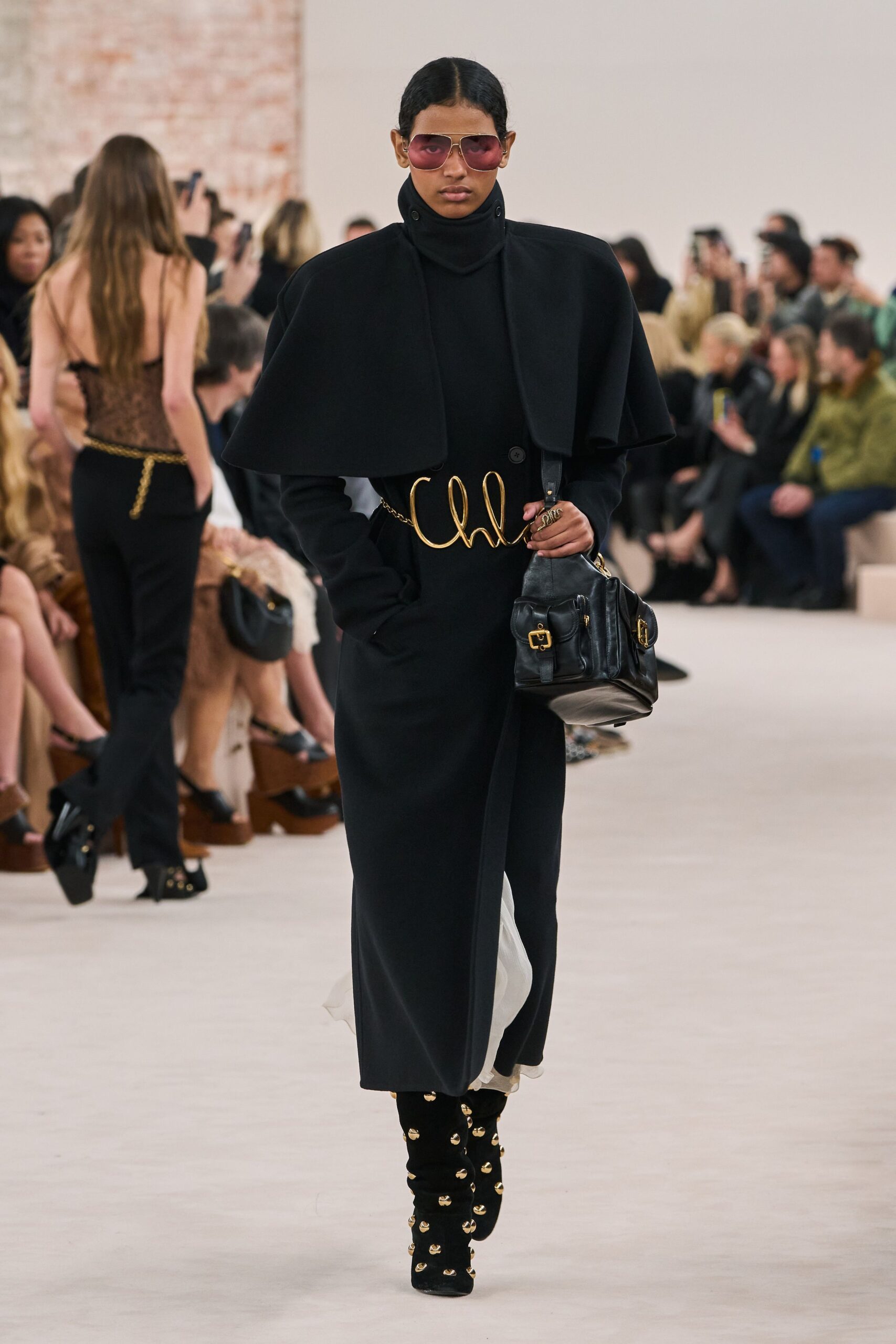 Chloé F/W 24 Look 156