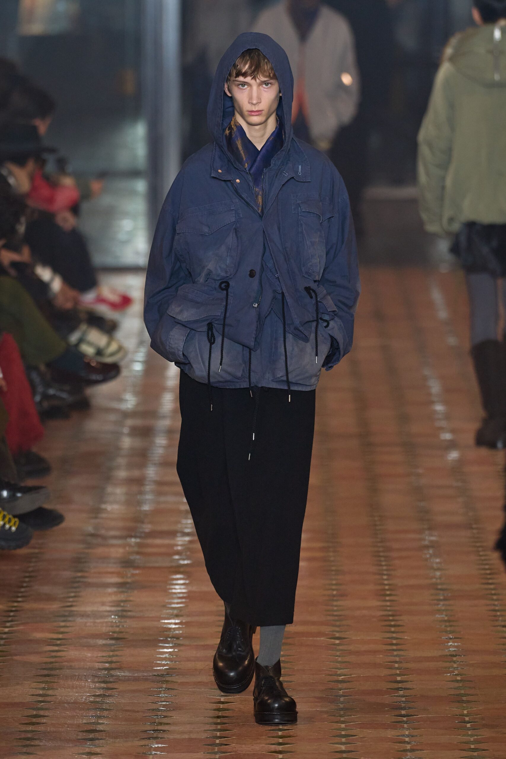 Bed j.w. Ford F/W 24 Menswear Look 127
