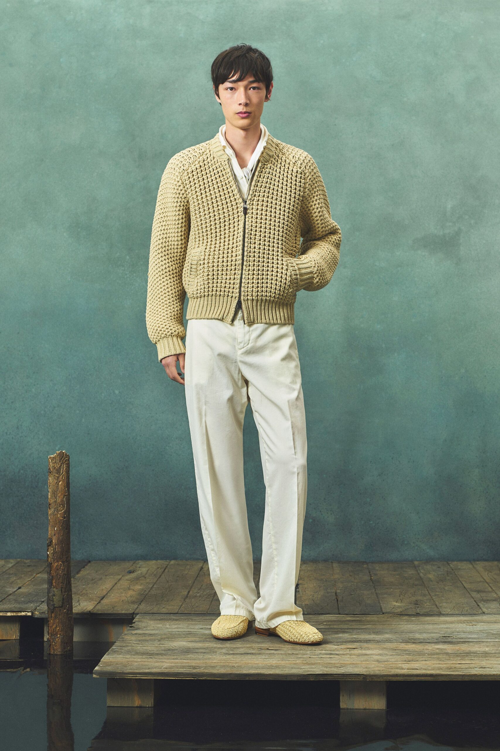beige cotton long-sleeve collared relaxed cardigan