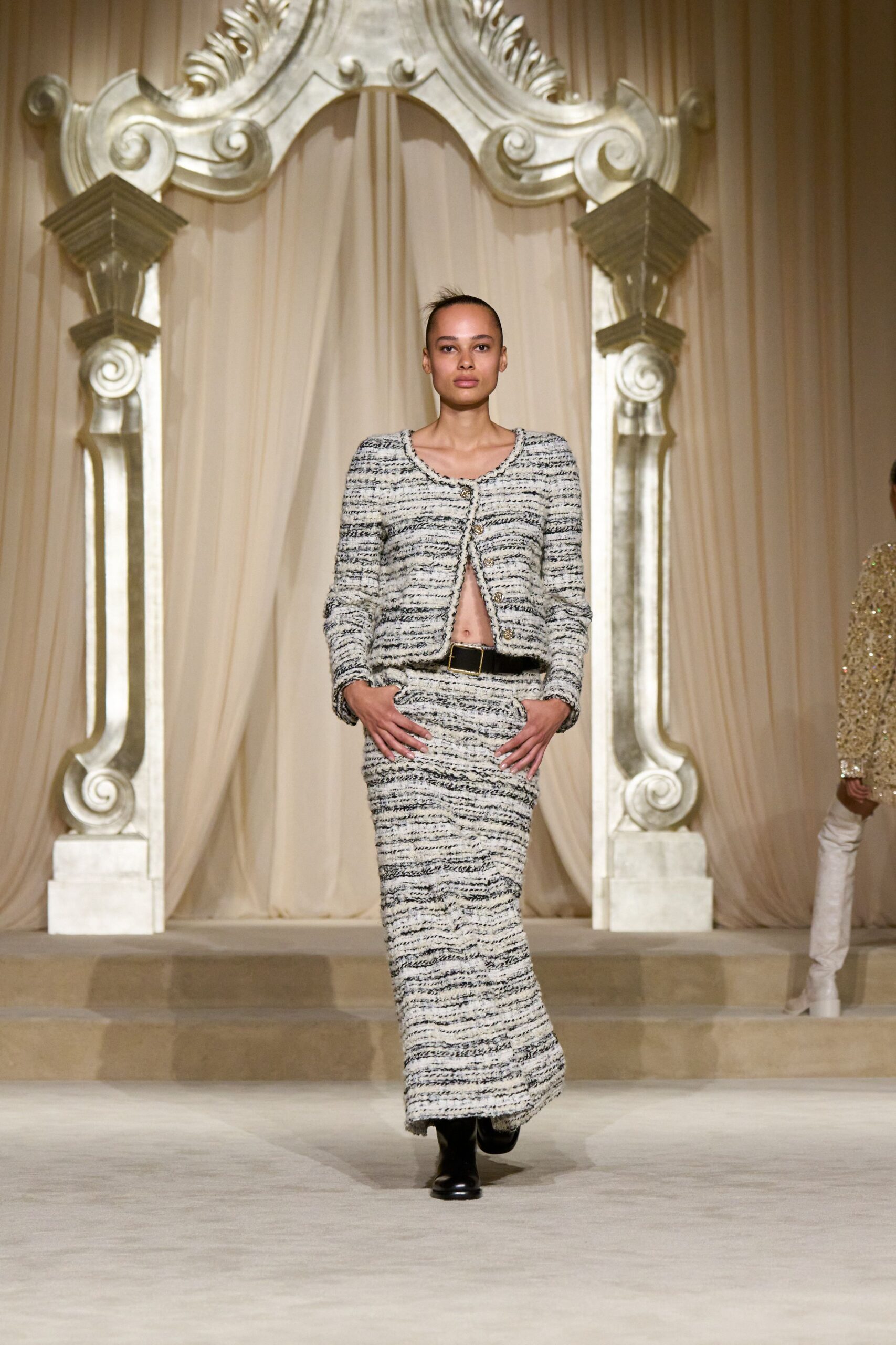 Chanel F/W 25 Couture Look 152