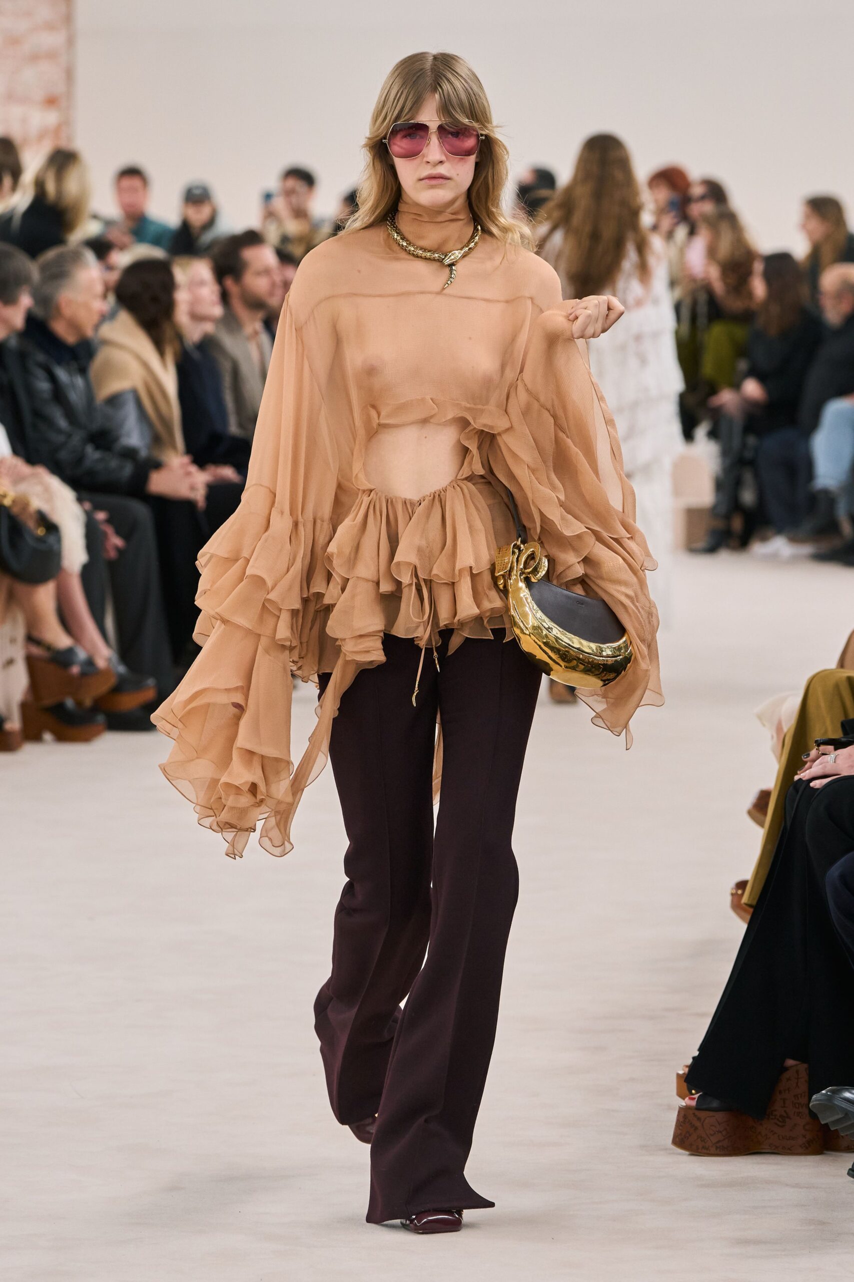 Chloé F/W 24 Look 161