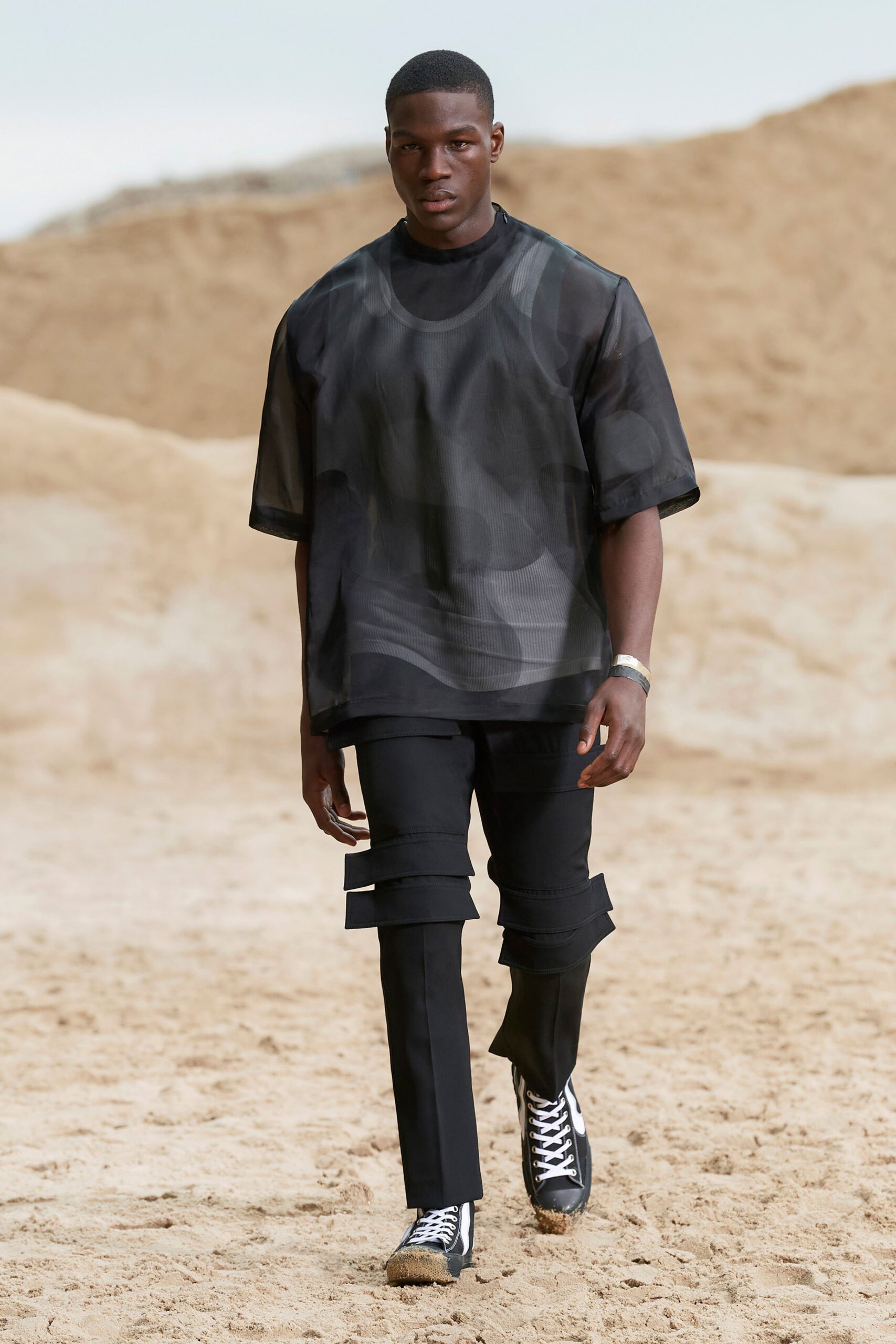 Burberry S/S 22 Menswear Look 131