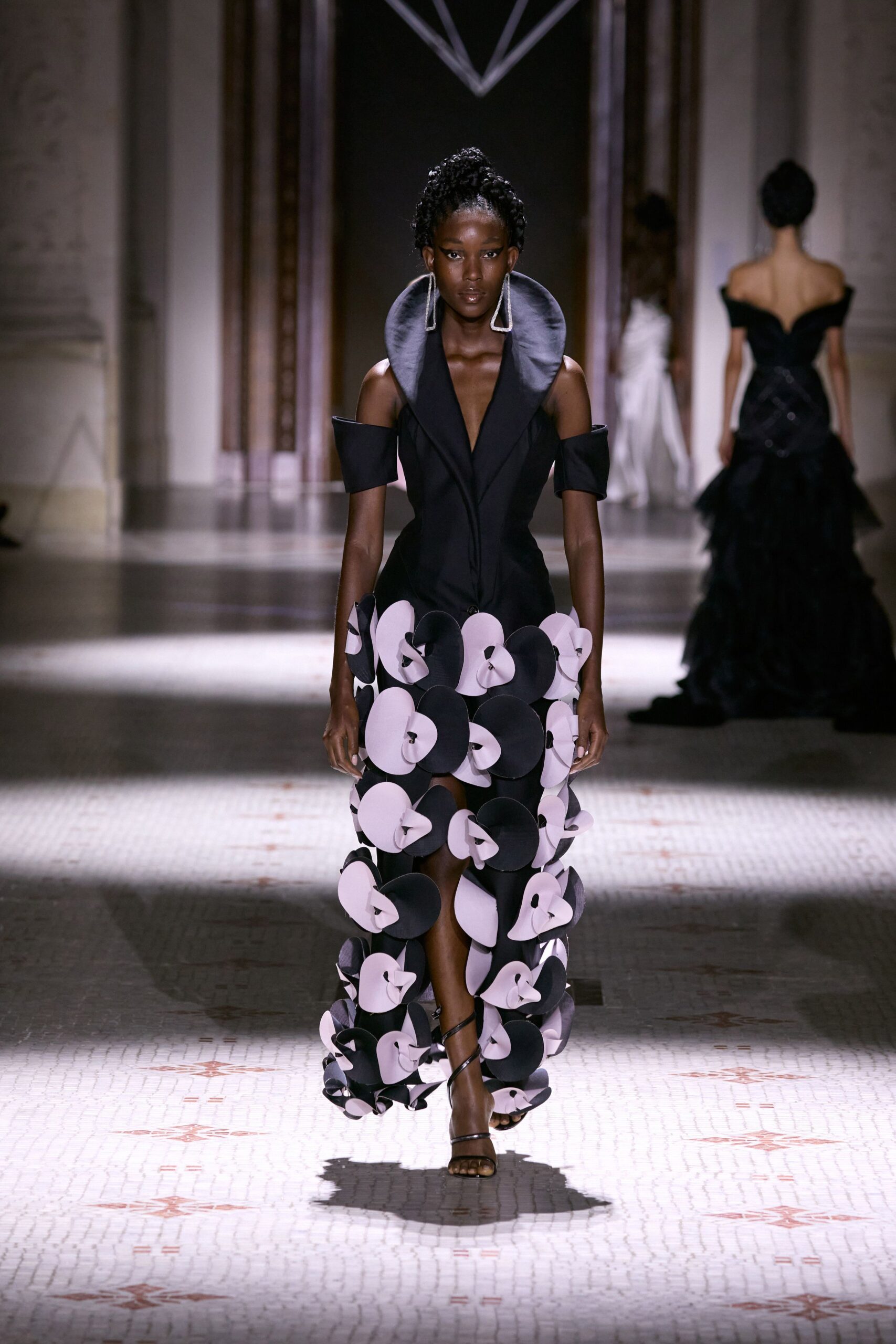 ArdAzAei F/W 24 Couture Look 88