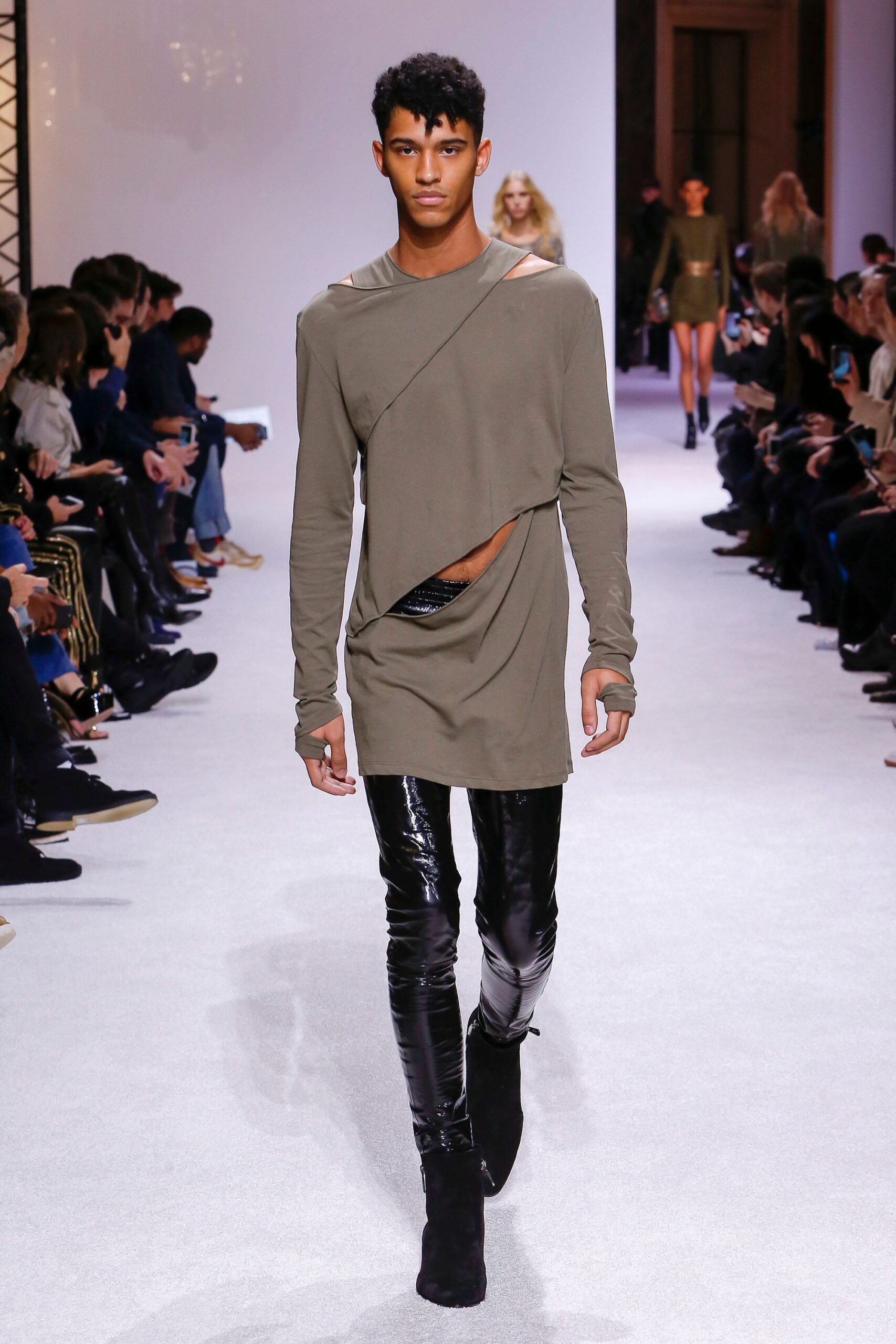Balmain F/W 18 Menswear Look 213