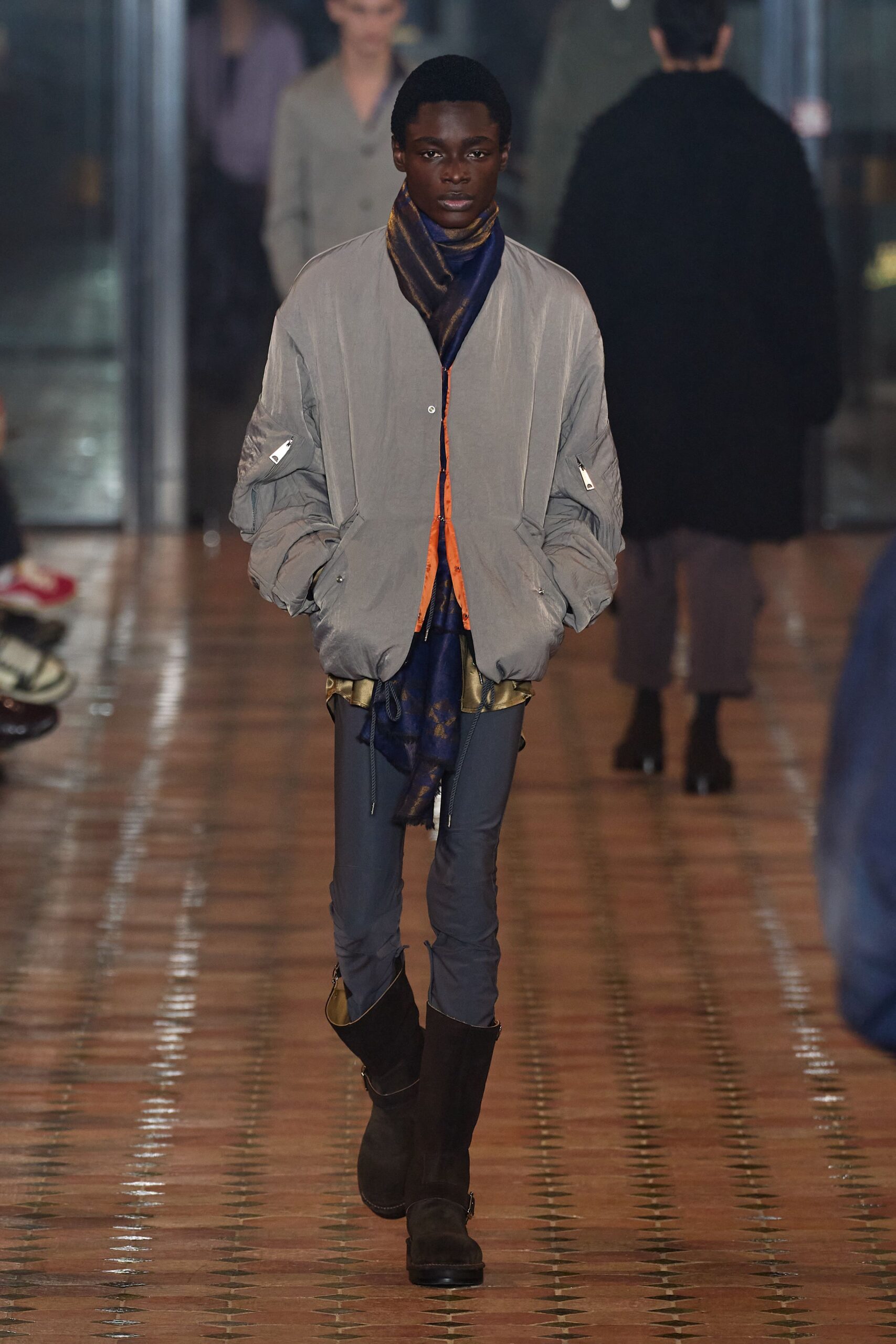 Bed j.w. Ford F/W 24 Menswear Look 143