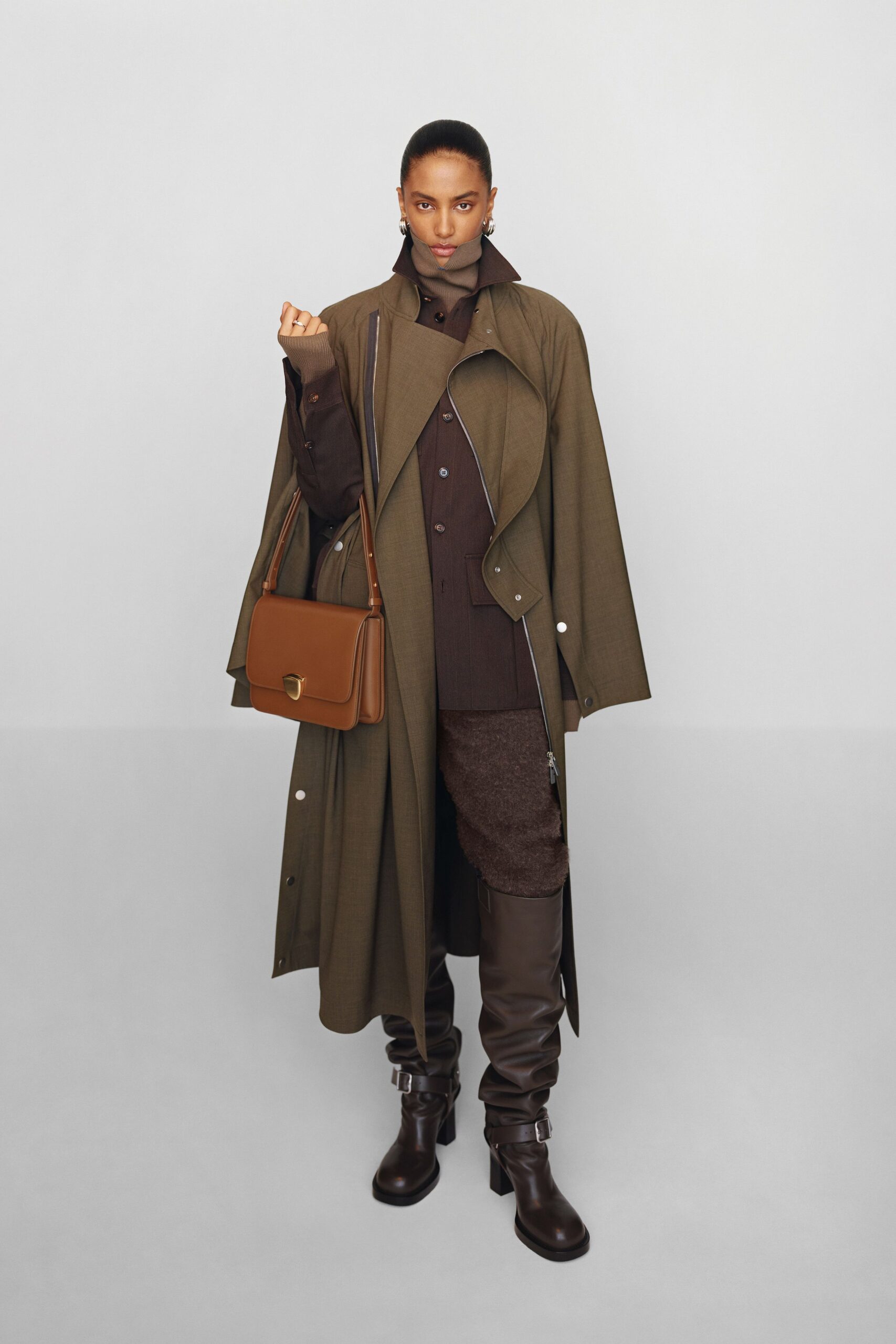 Burberry F/W 24 Look 144