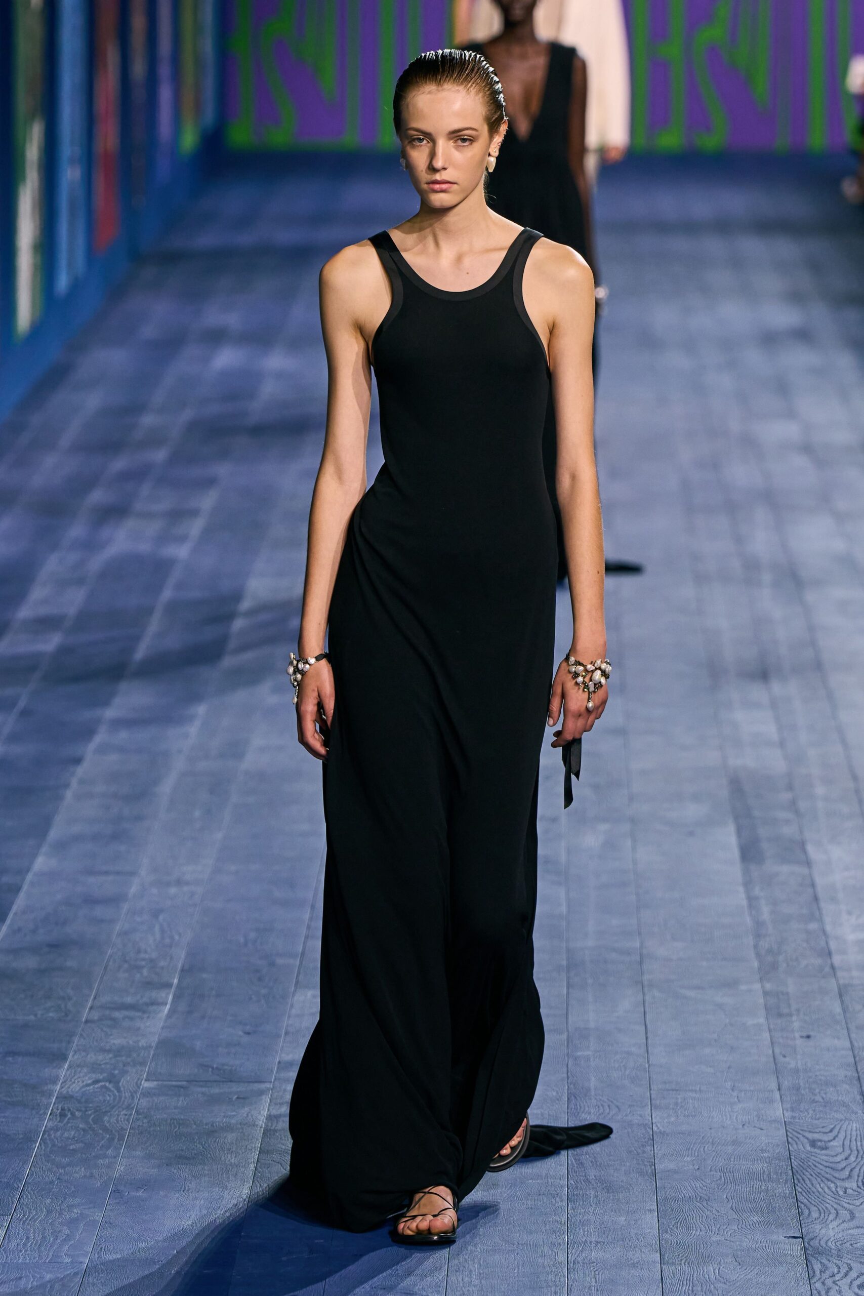 Christian Dior F/W 24 Couture Look 182