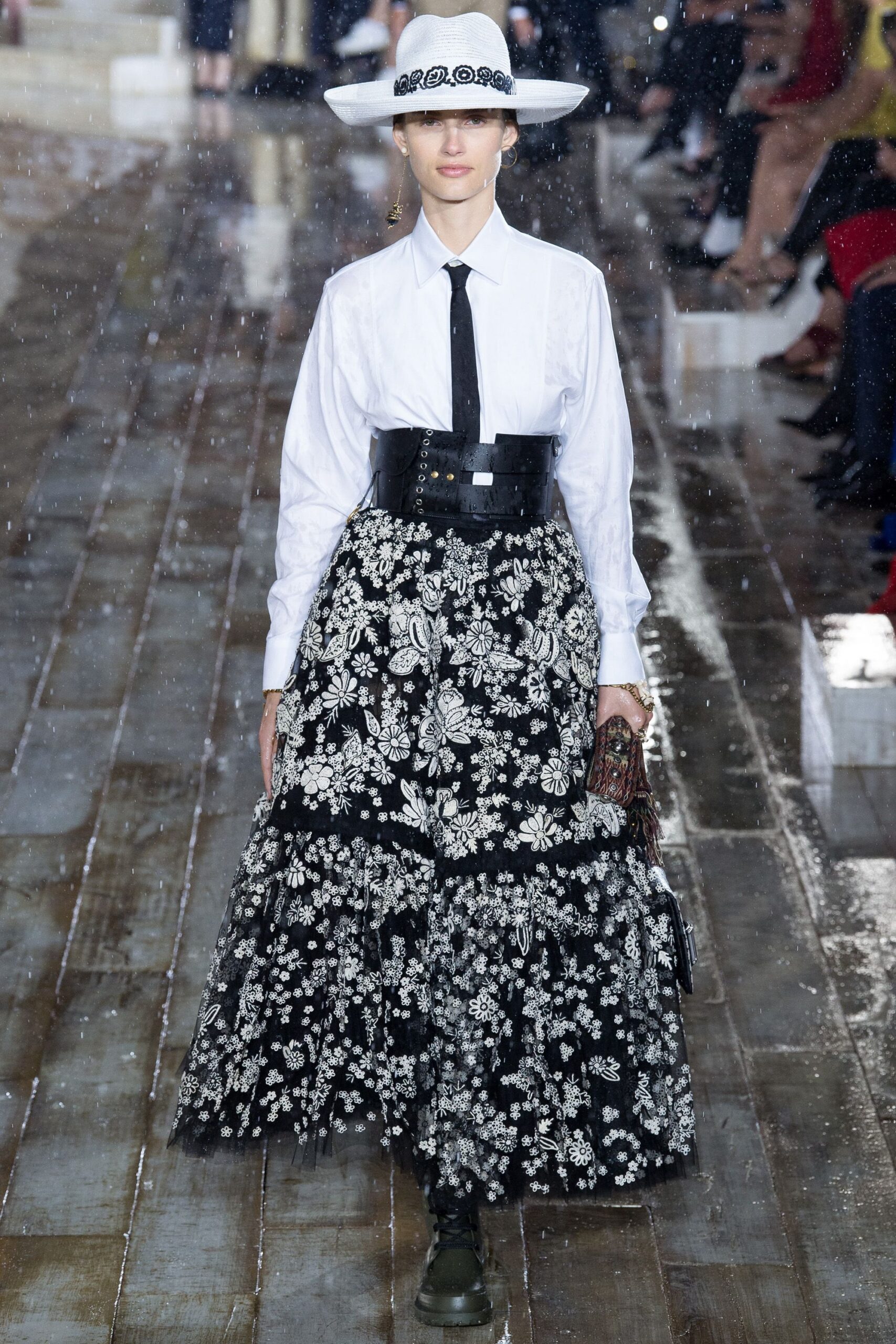 Christian Dior Resort 19 Look 241