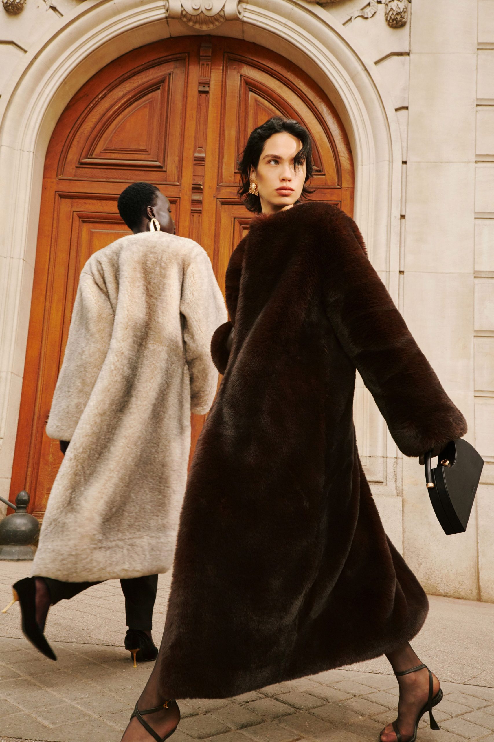 gray faux-fur long-sleeve collared relaxed maxi coat