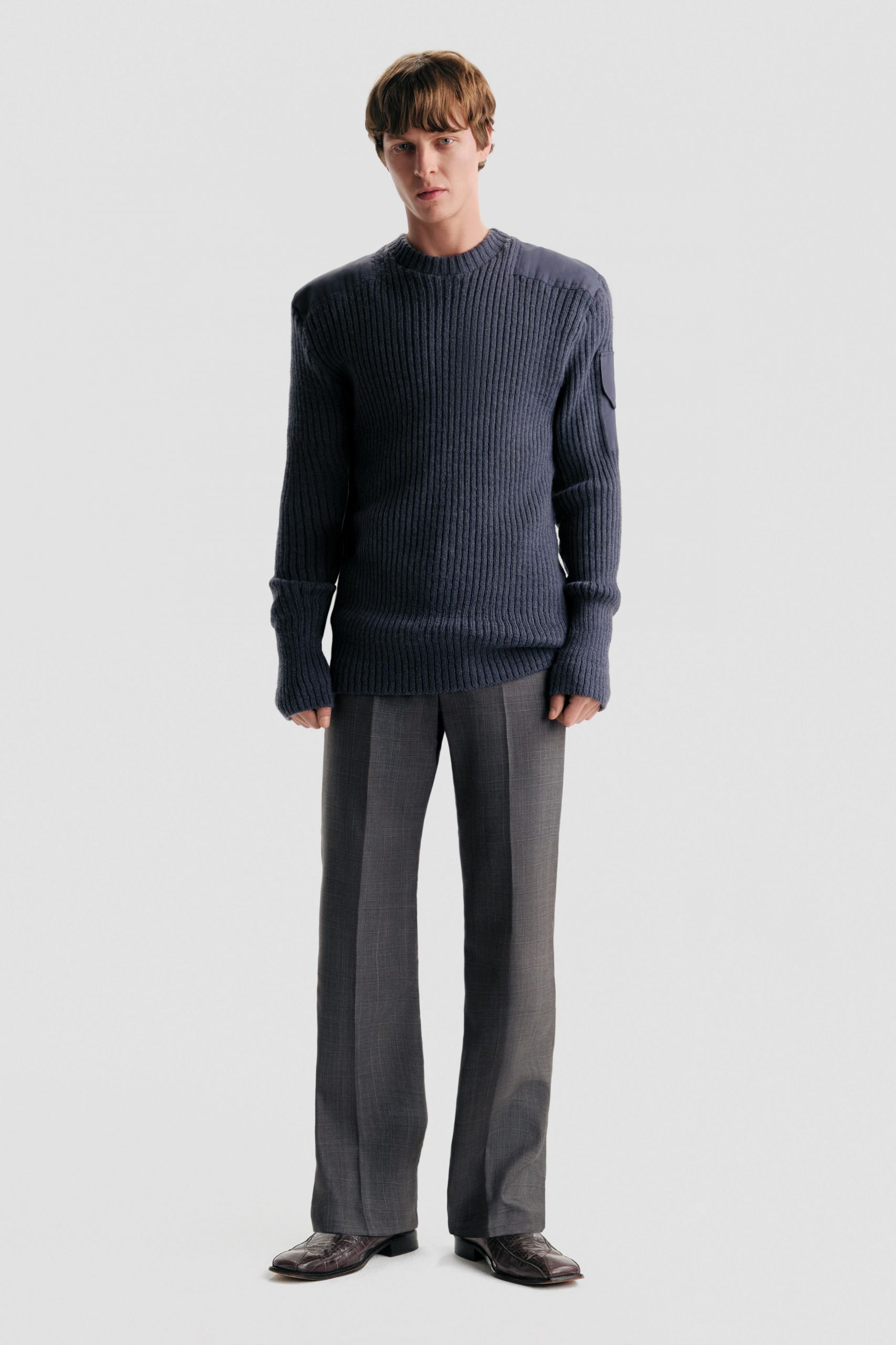 gray ribbed sweater with gray pants