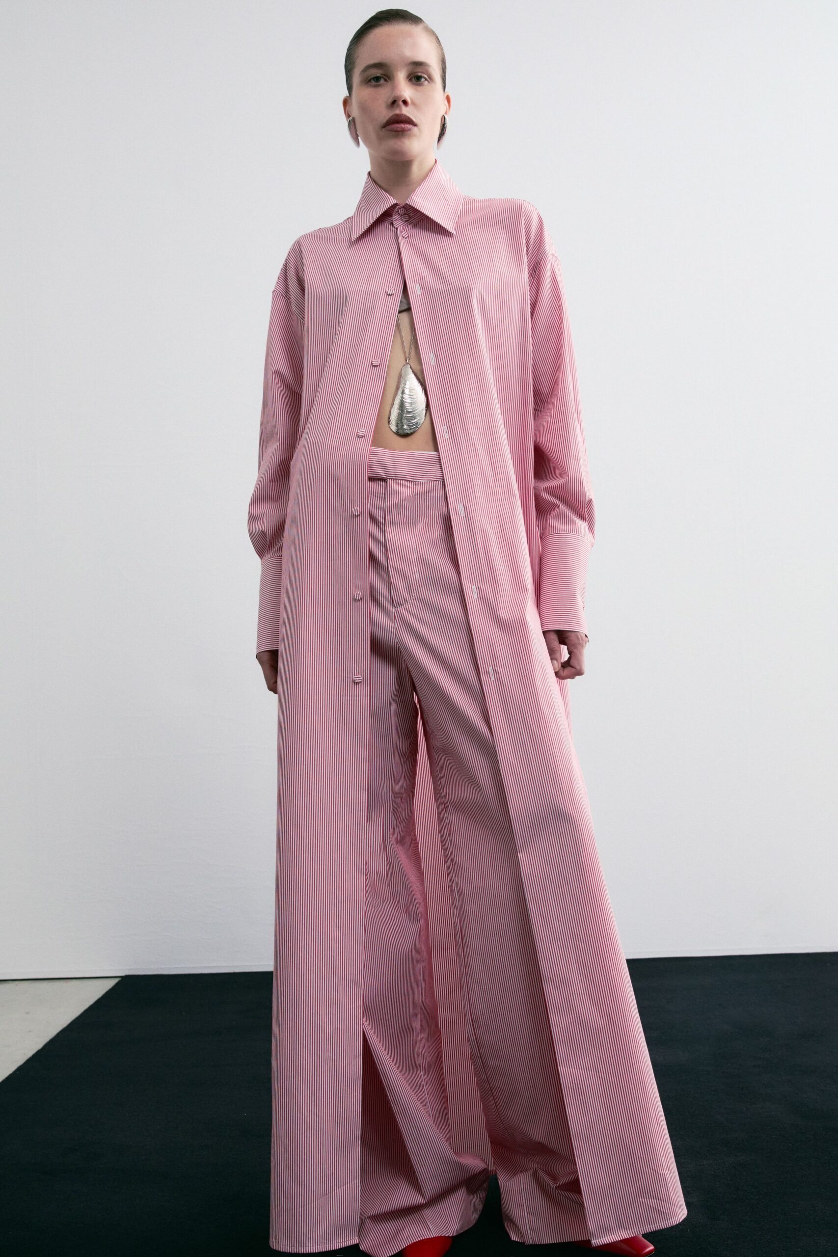 pink cotton long-sleeve collared oversized buttoned striped coat