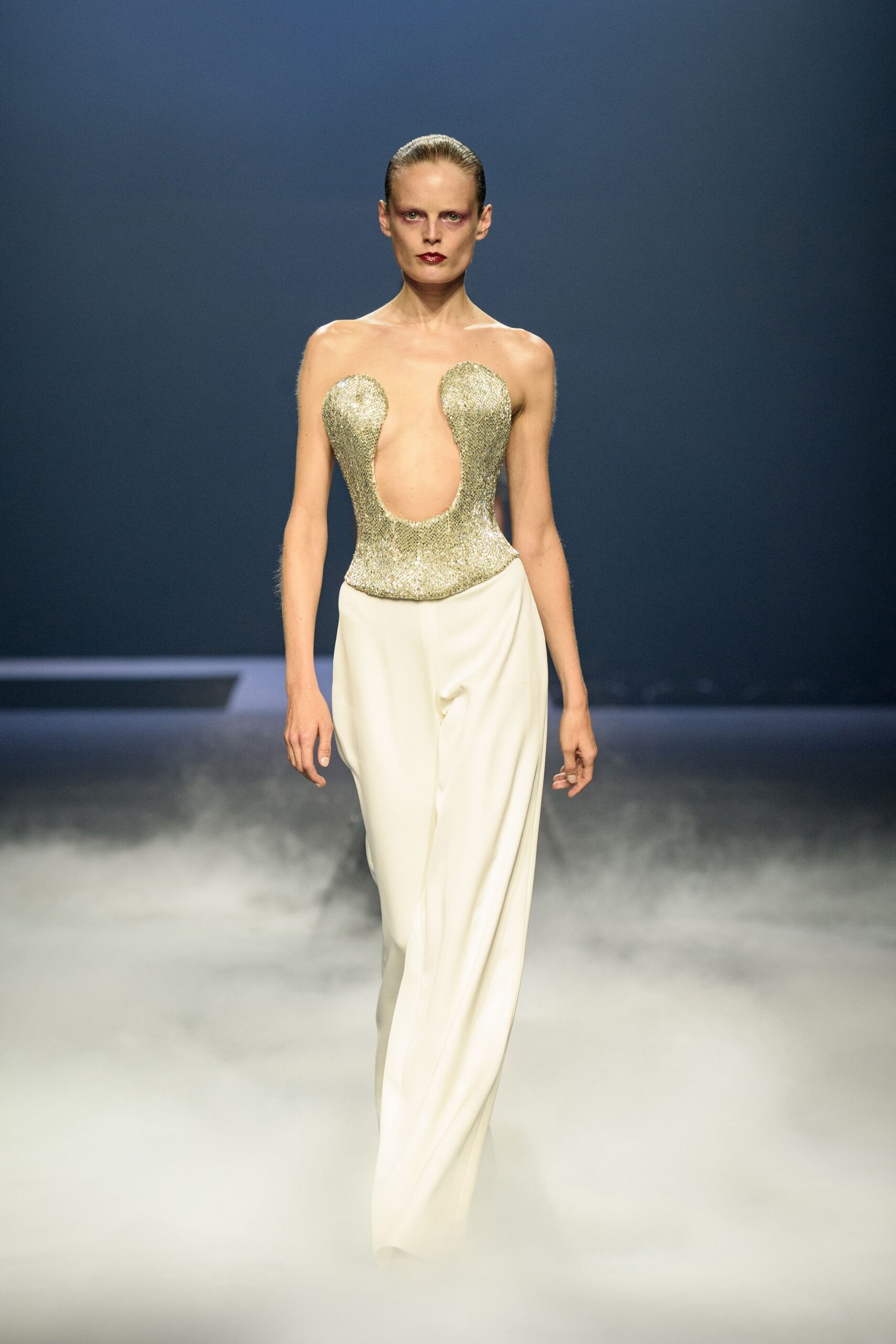 Ashi Studio F/W 23 Couture Look 158