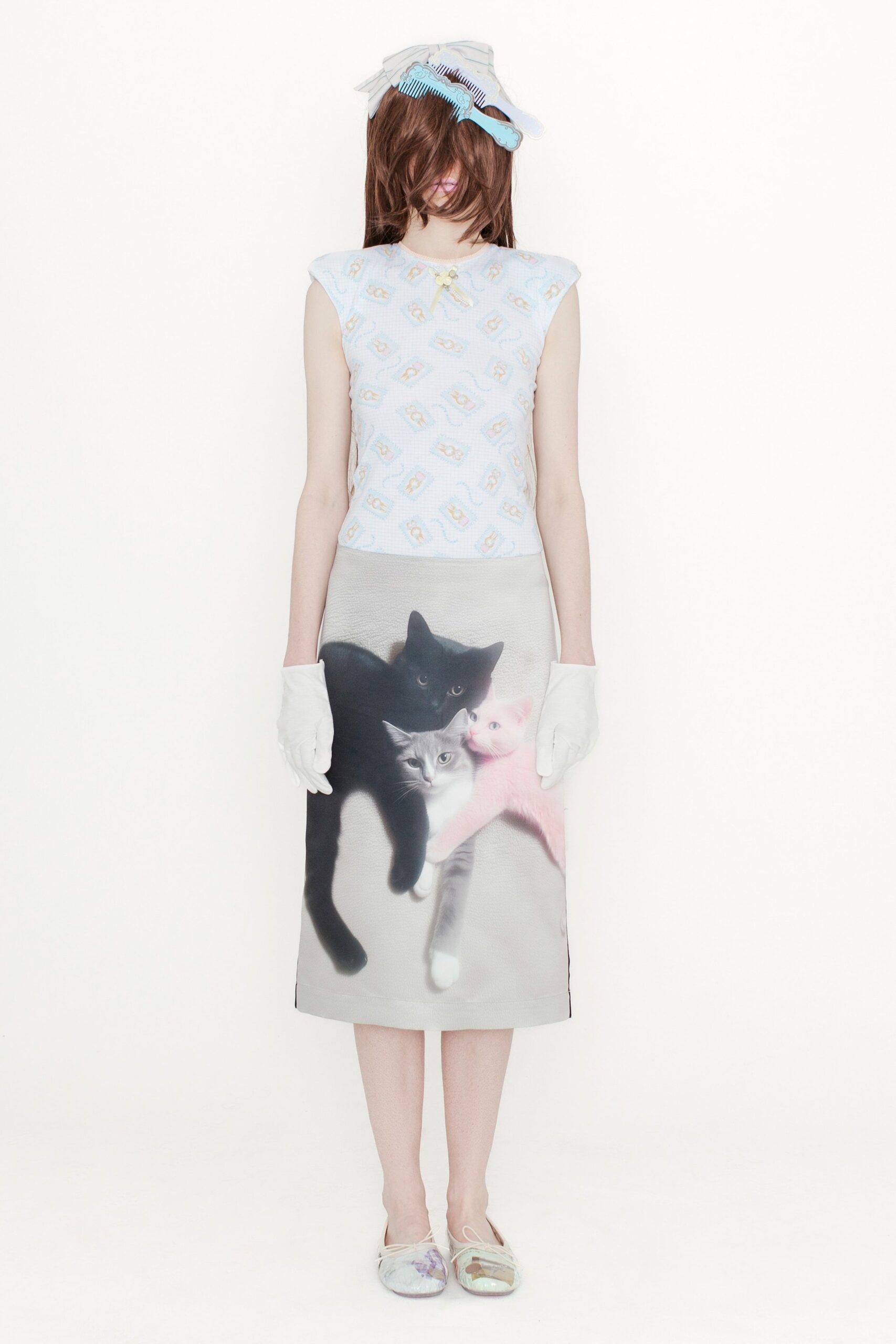gray cotton fitted printed midi skirt