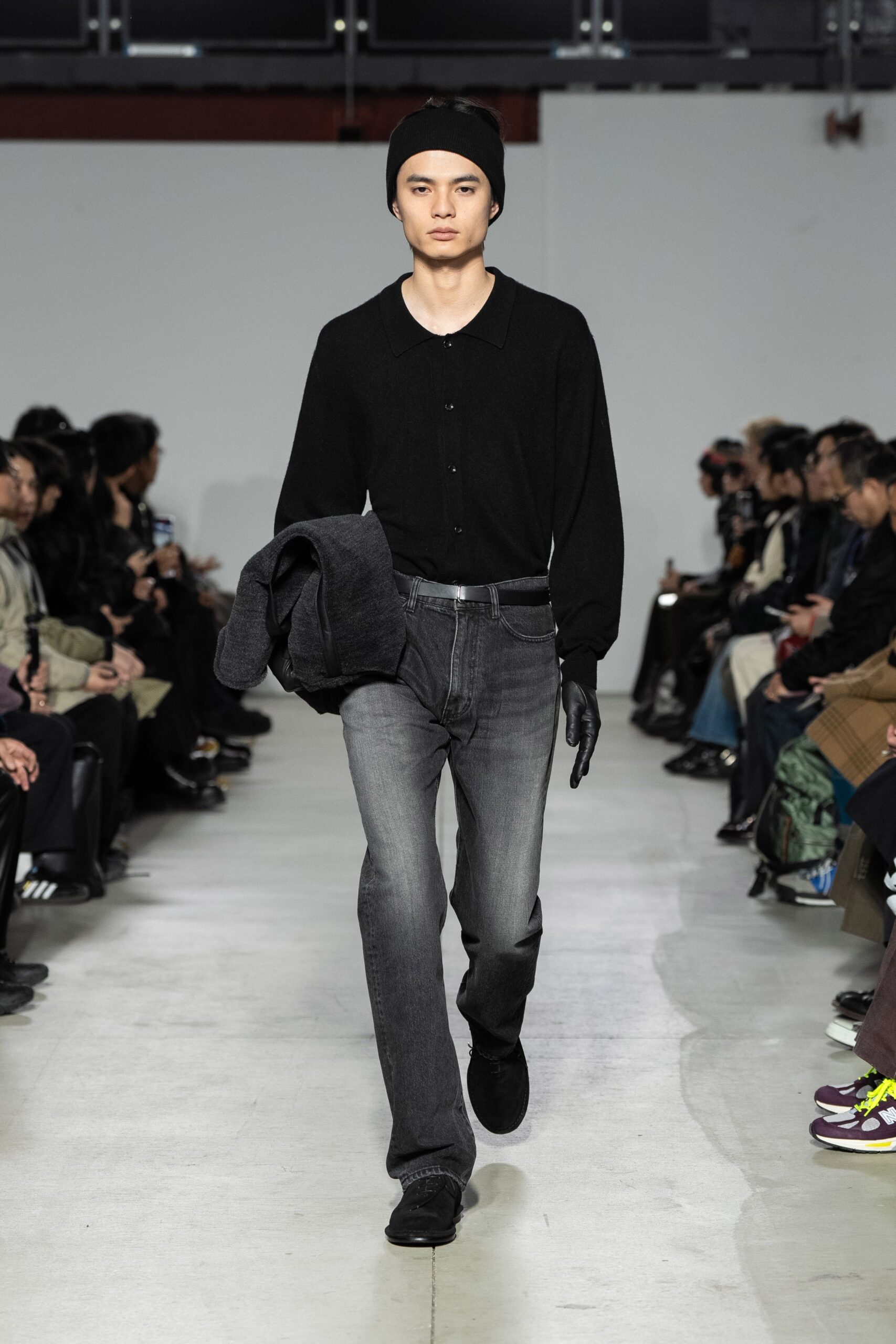 black shirt and gray pants