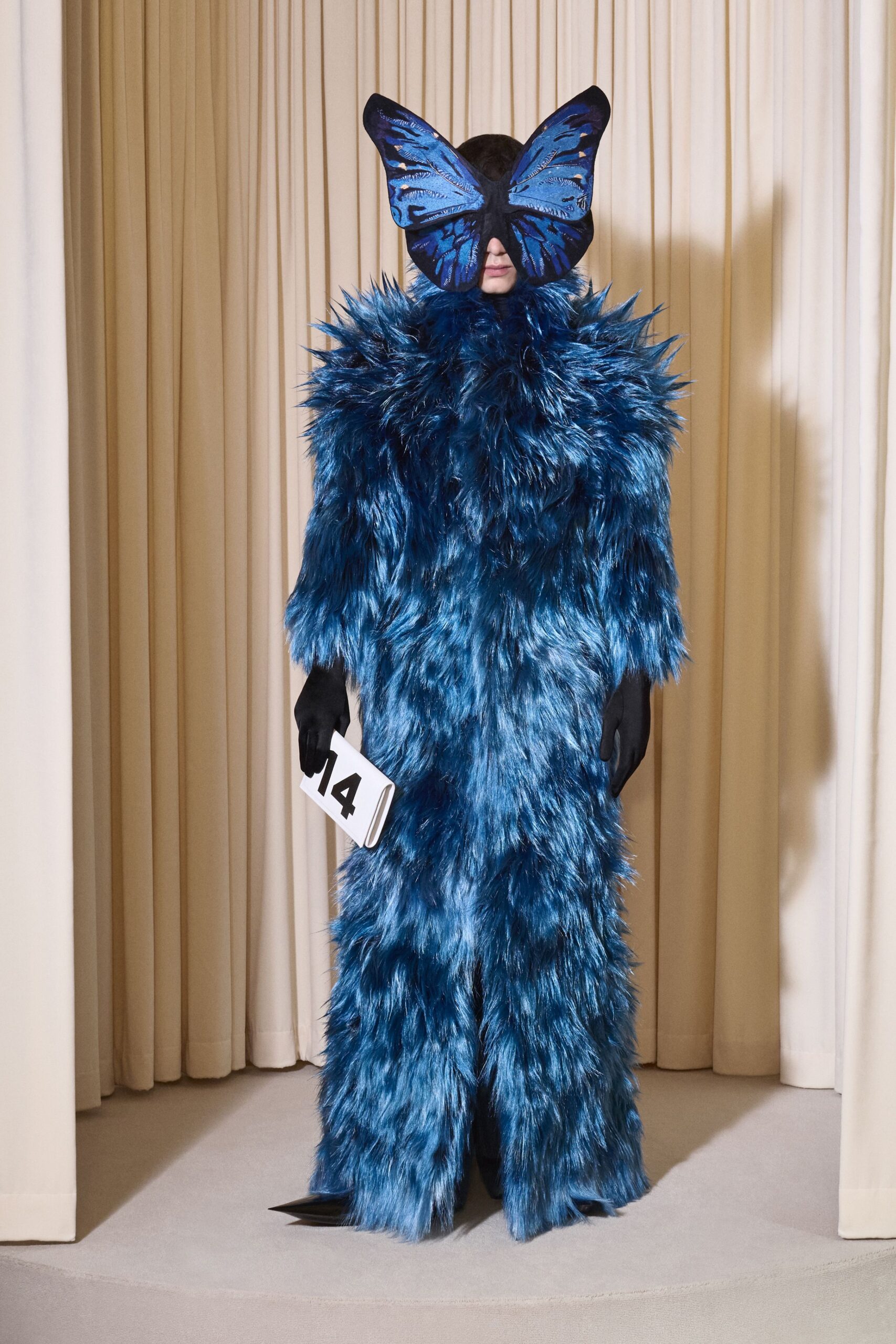 Balenciaga F/W 24 Couture Look 112