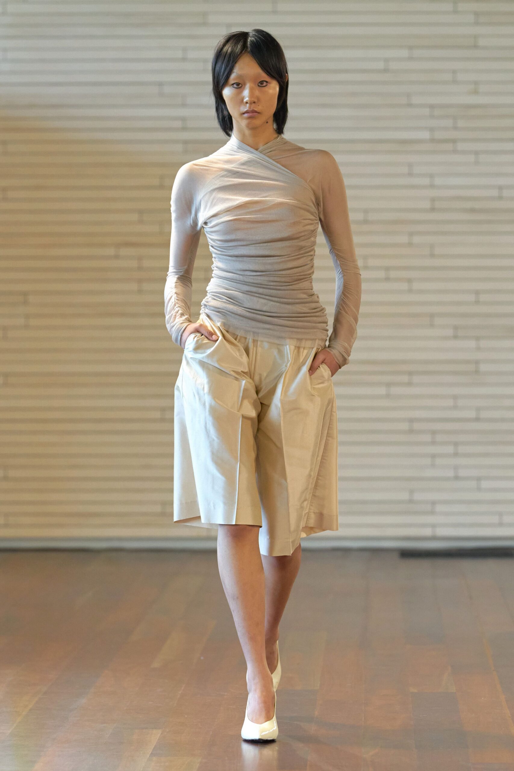 beige cotton long-sleeve v-neck fitted ruched top