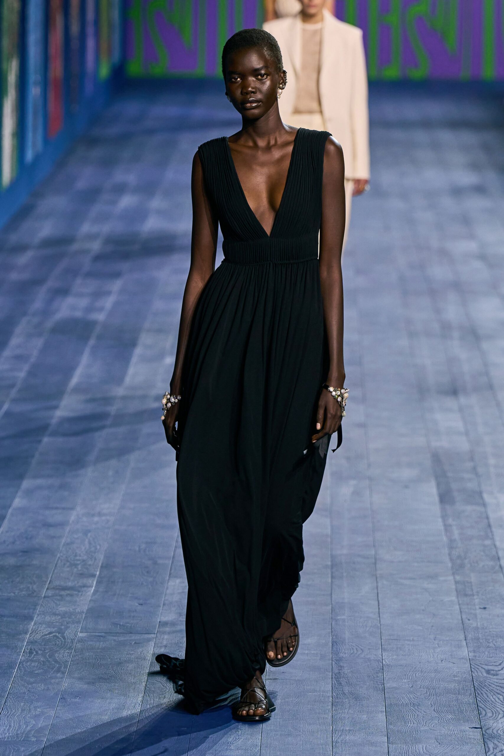 Christian Dior F/W 24 Couture Look 207