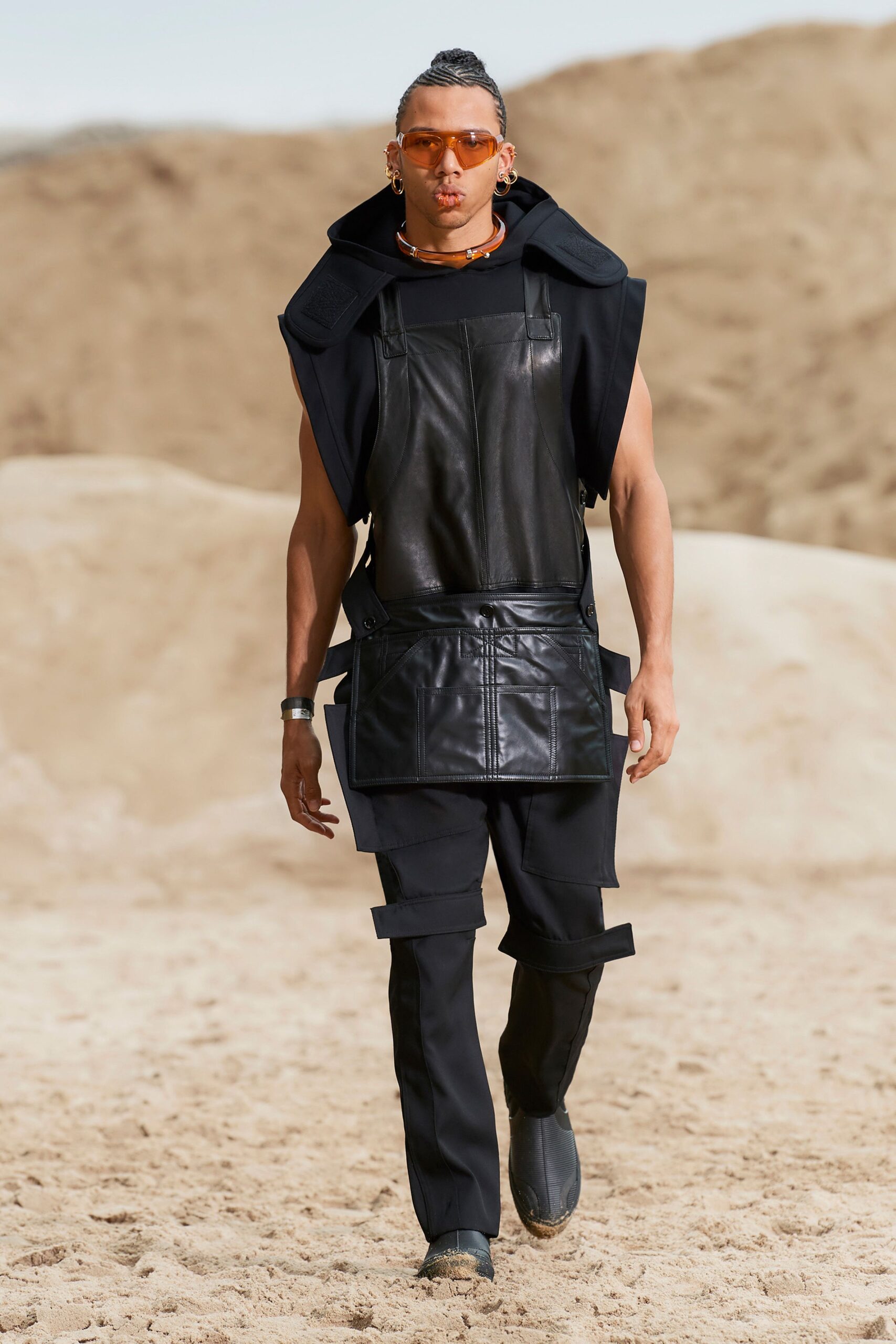 Burberry S/S 22 Menswear Look 155