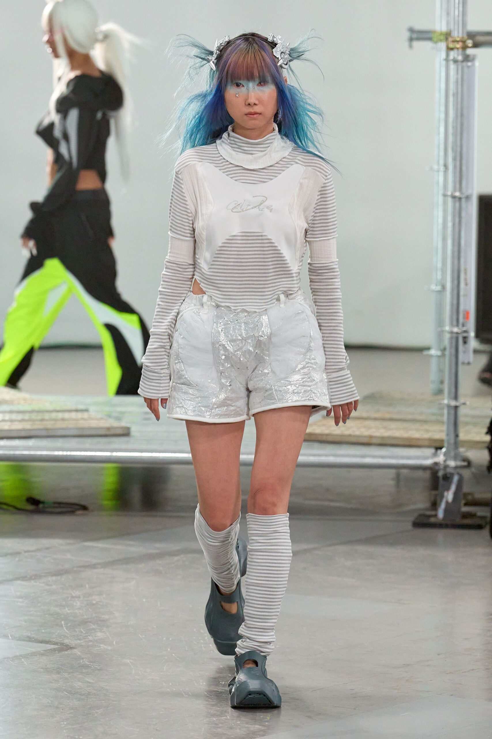 fitted striped top with shorts