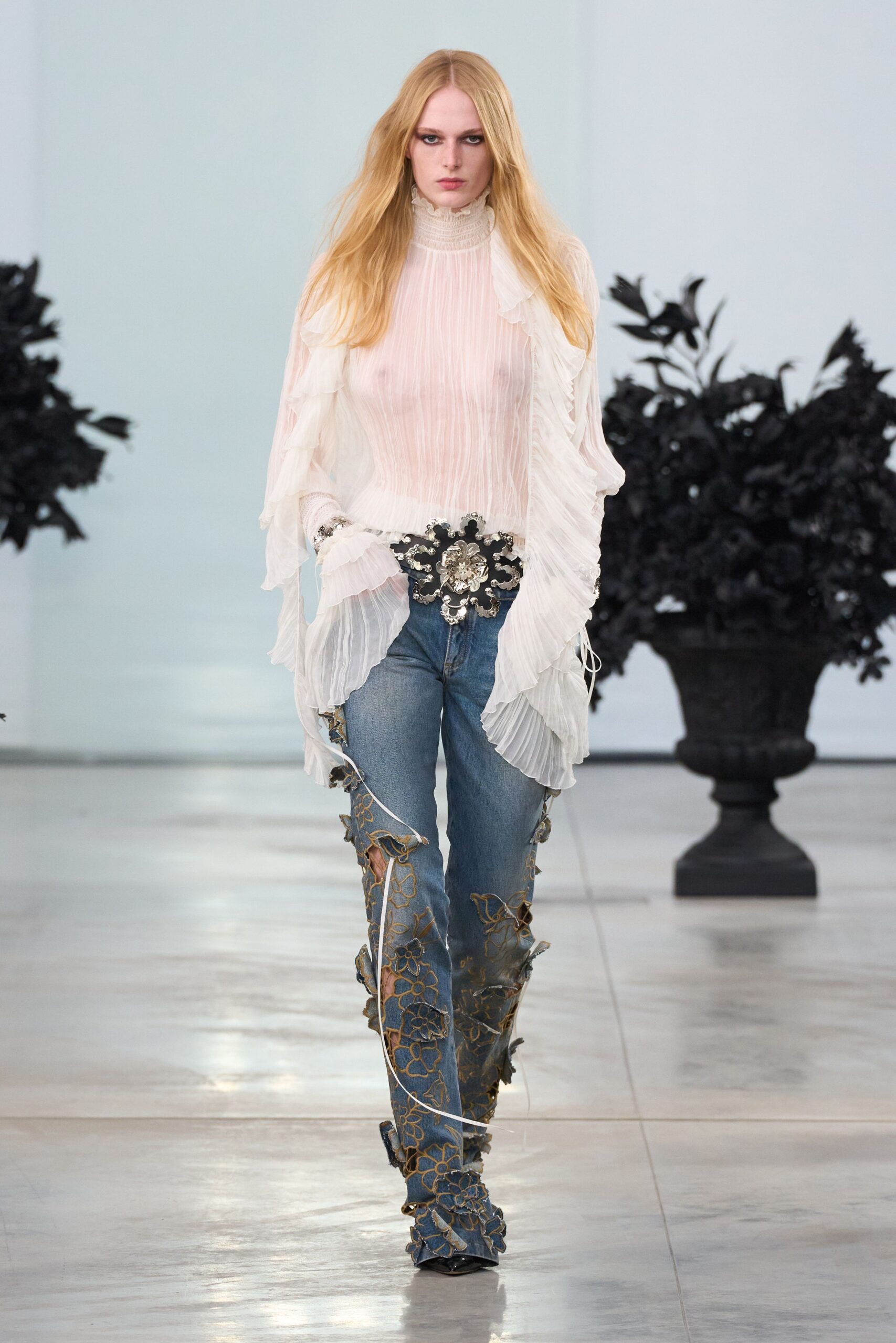 Blumarine F/W 25 Look 158