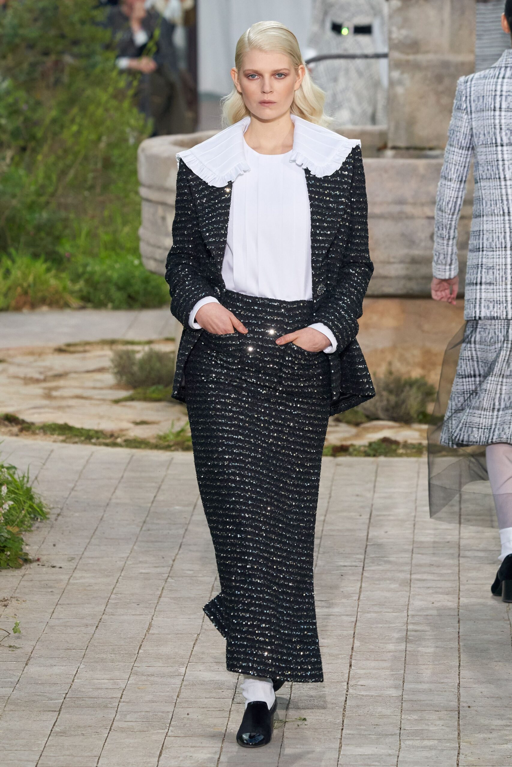 Chanel S/S 20 Couture Look 253
