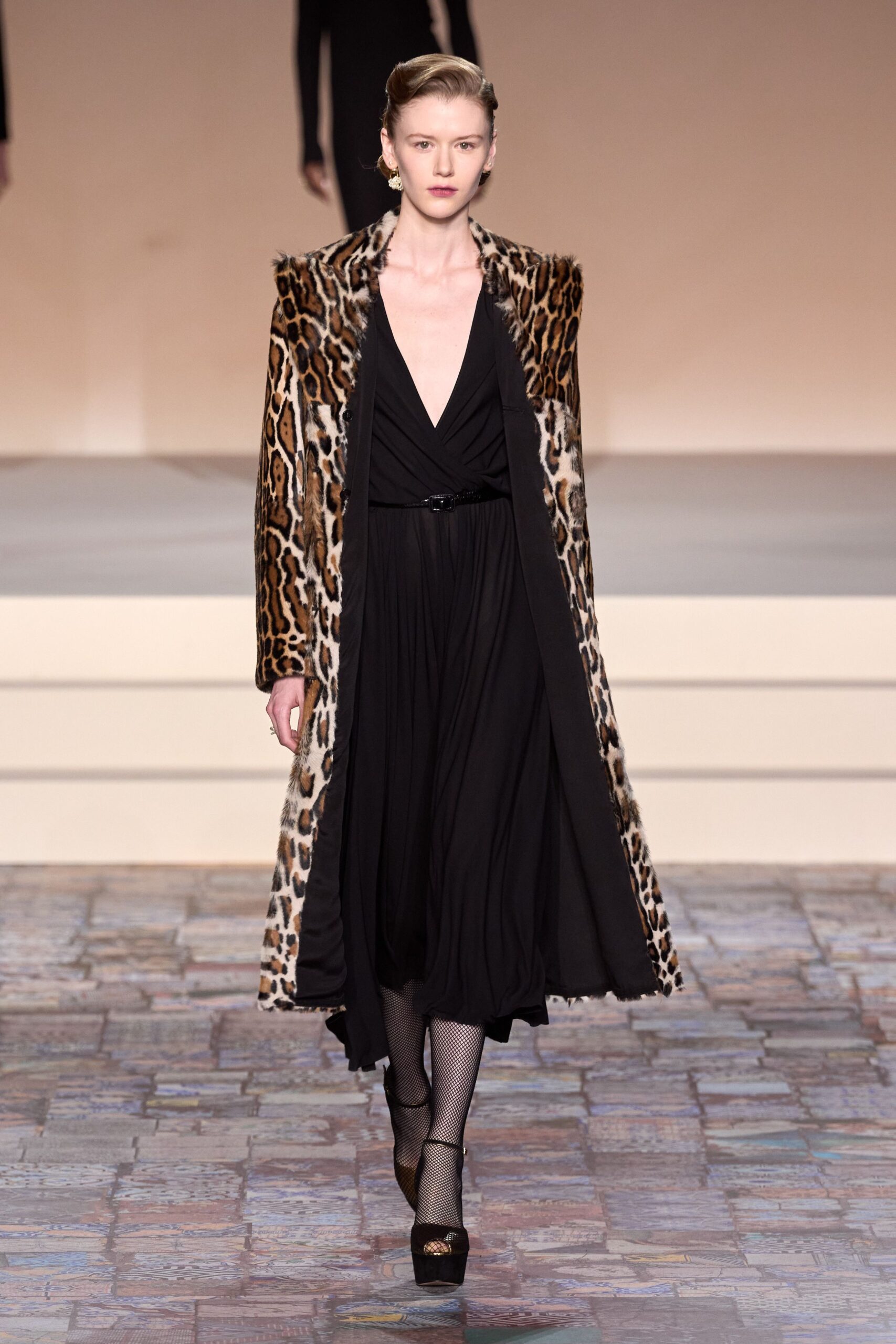 Christian Dior F/W 24 Look 214