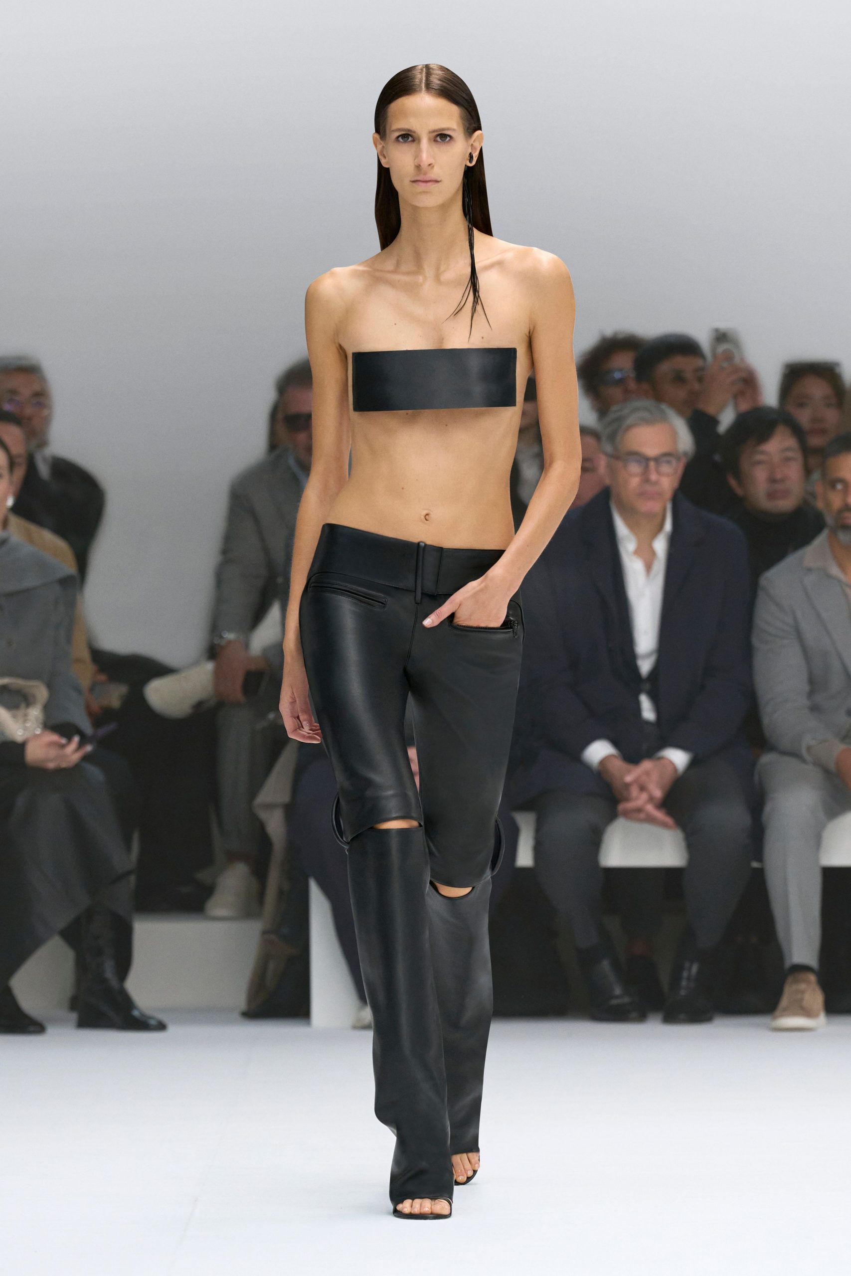 Courrèges S/S 25 Look 33