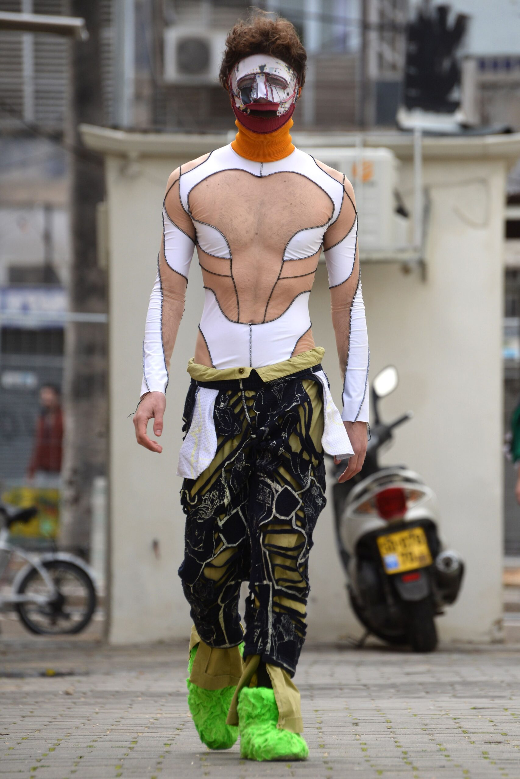 Central Saint Martins M.A. F/W 21 Look 229