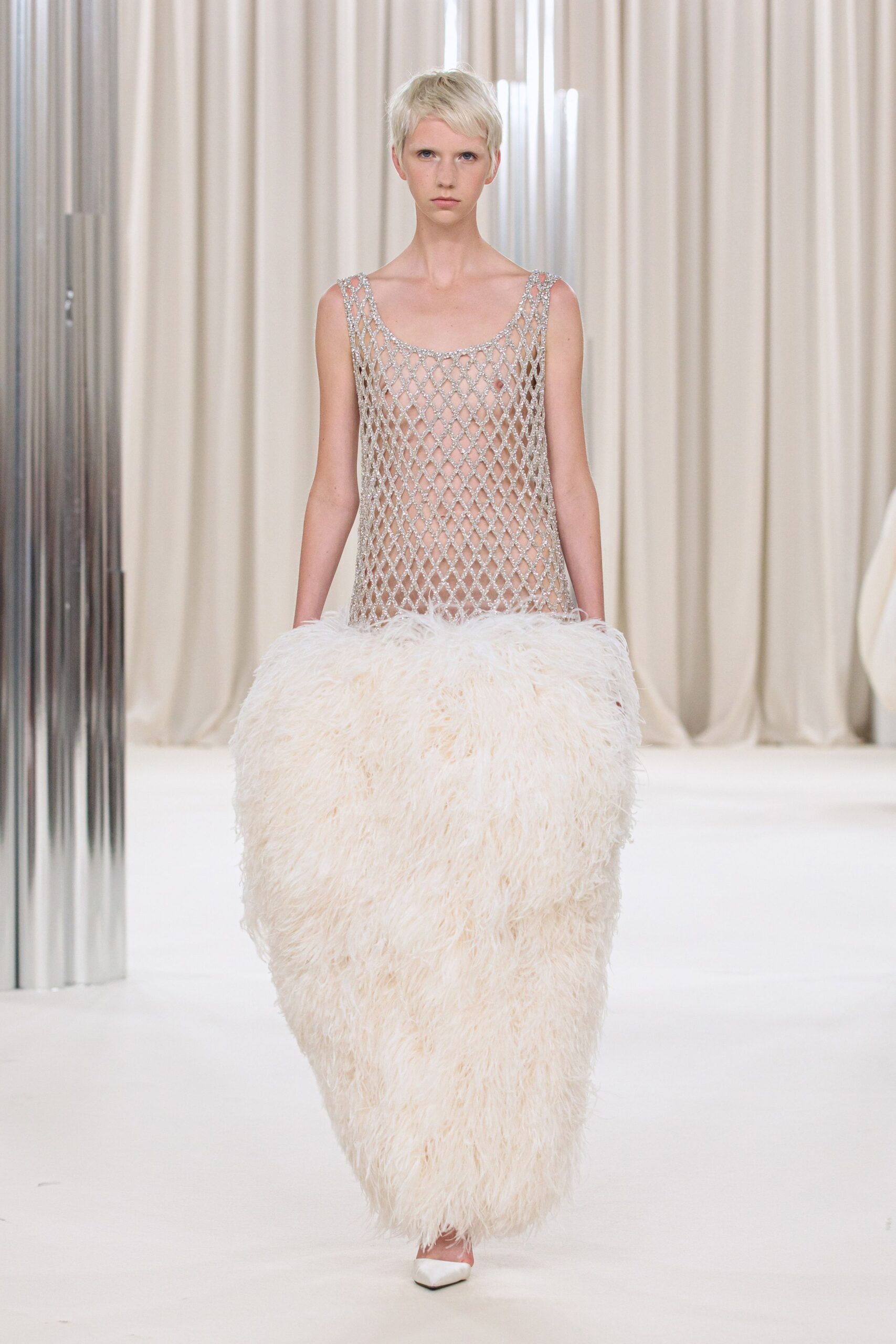 Ashi Studio F/W 22 Couture Look 172