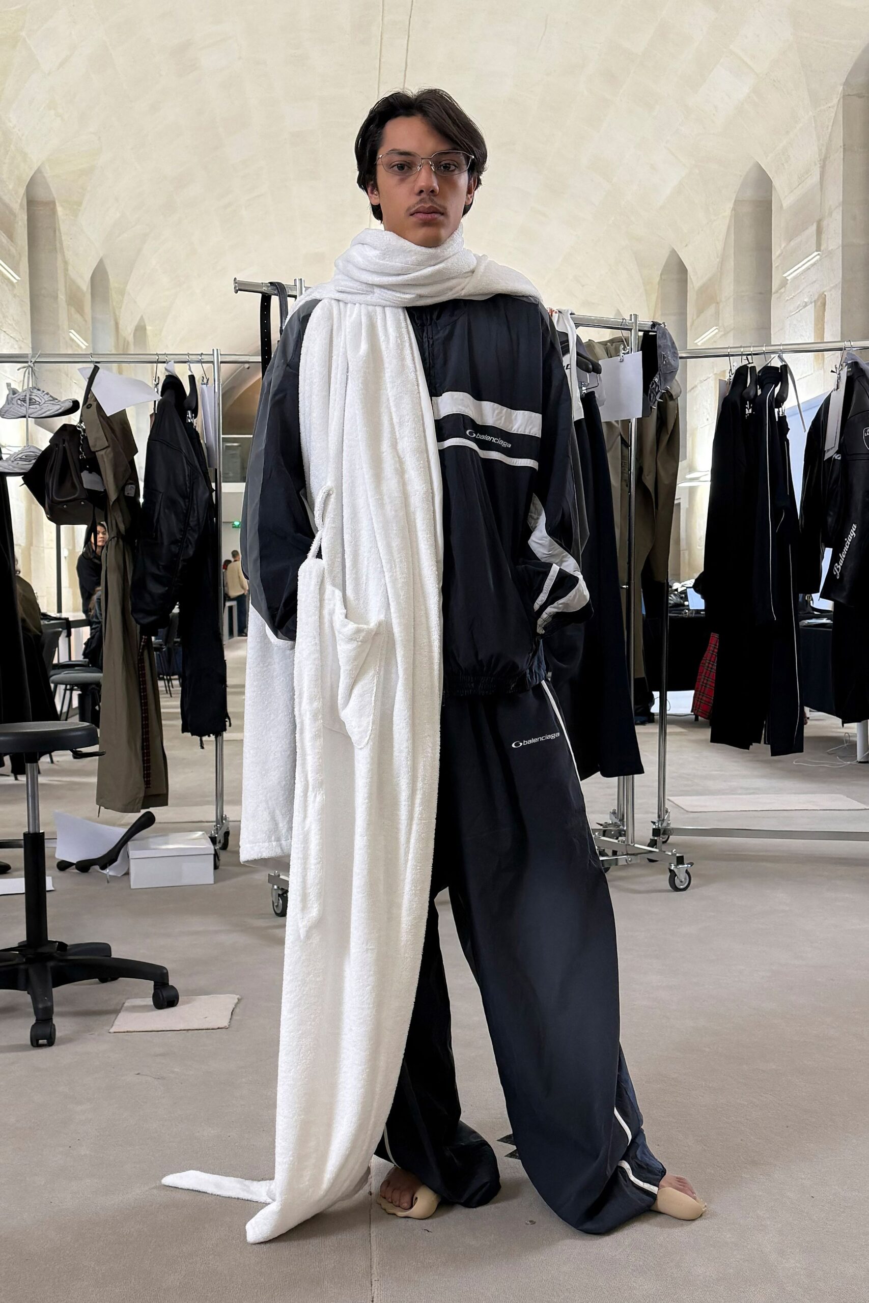 black and white relaxed jacket with pants