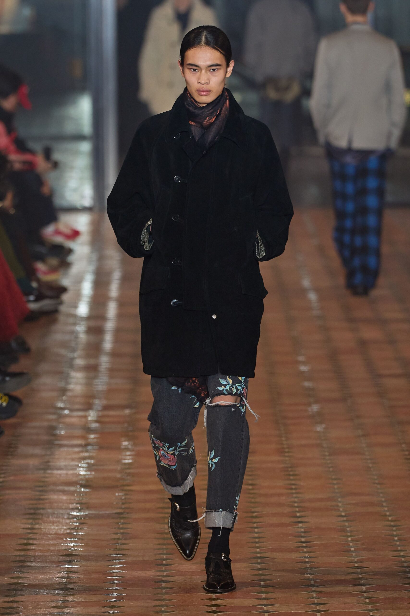Bed j.w. Ford F/W 24 Menswear Look 173