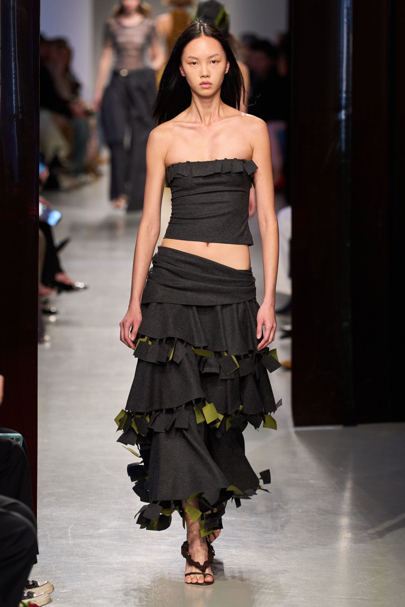 black cotton sleeveless strapless fitted ruffled cropped top