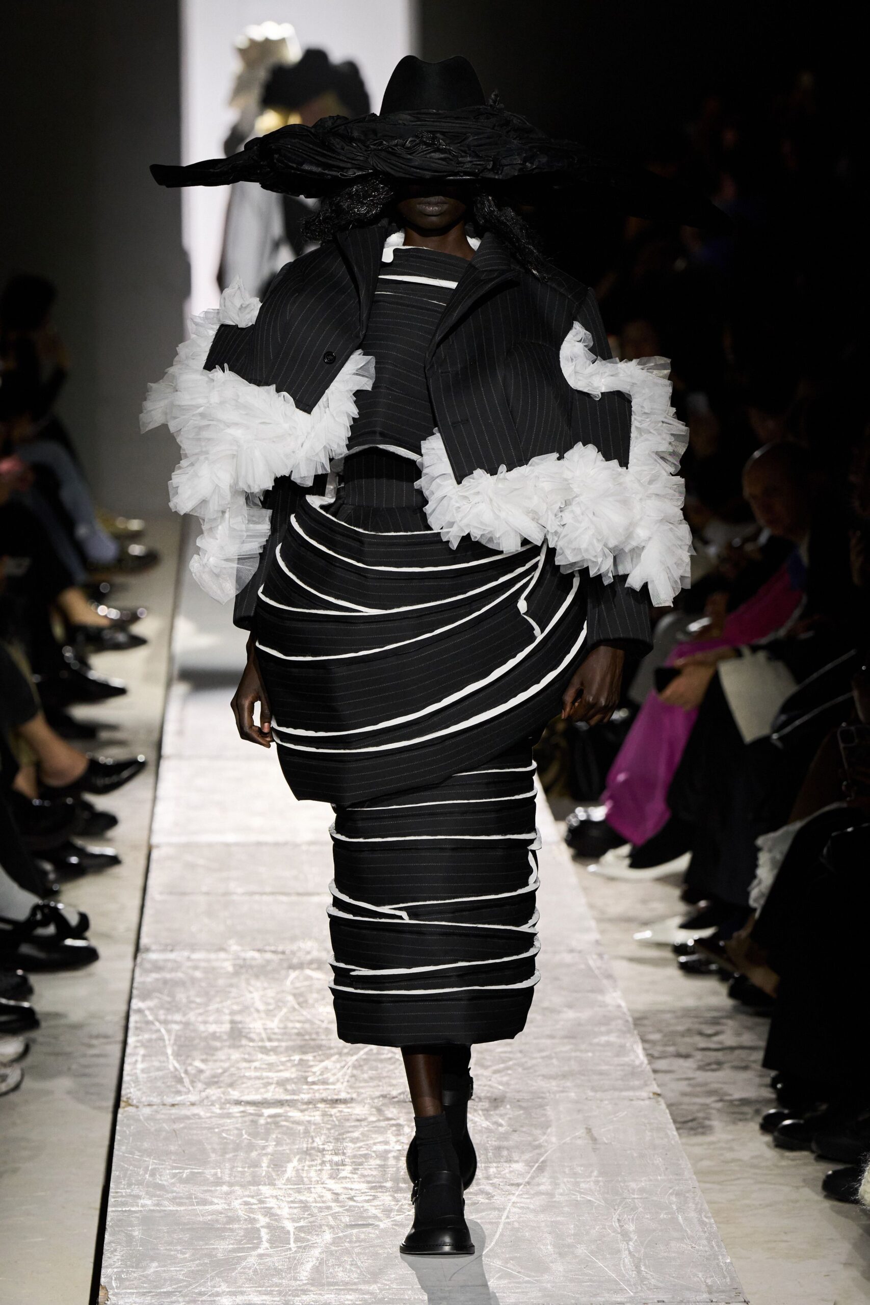 black and white pleated midi dress with hat