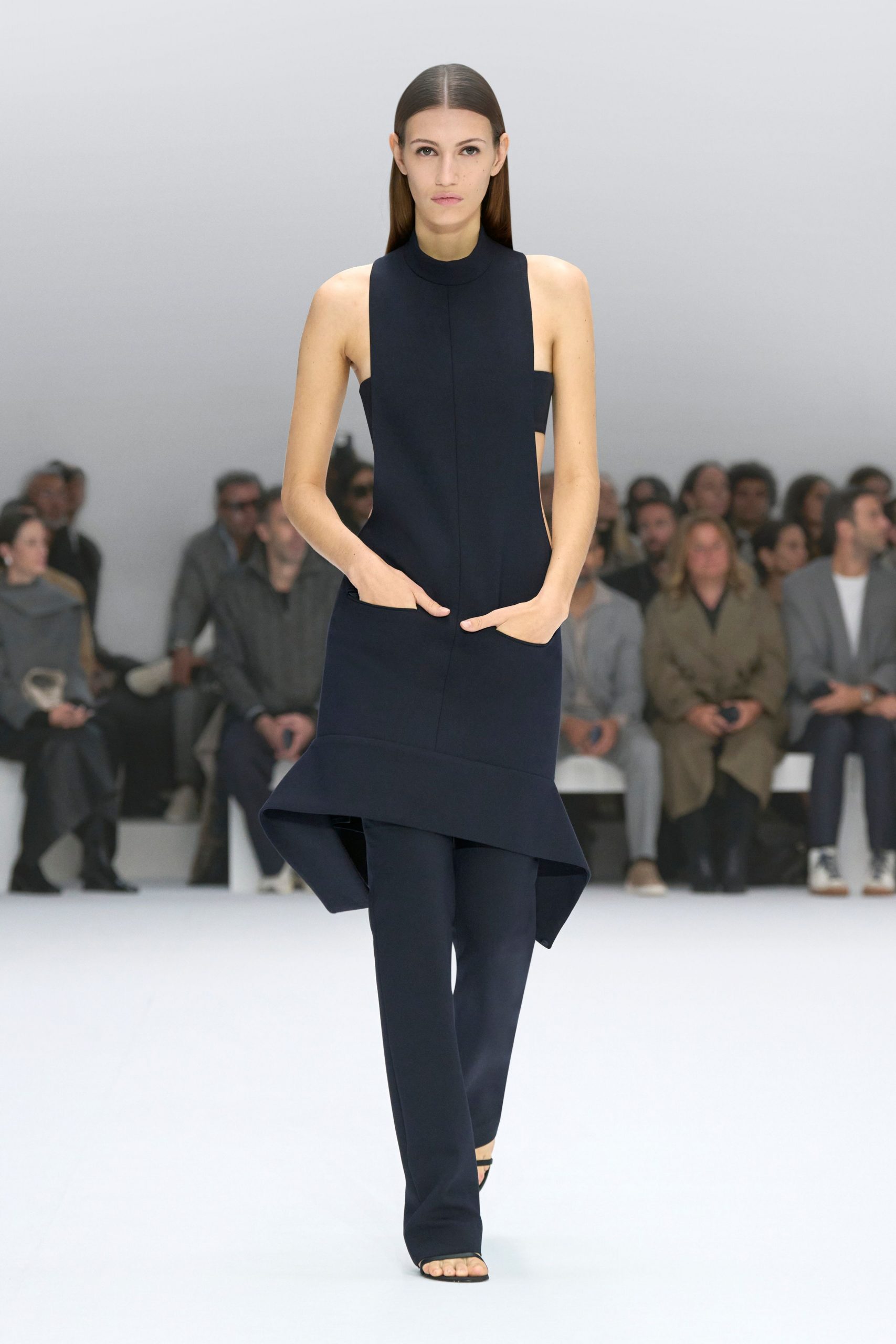 Courrèges S/S 25 Look 35