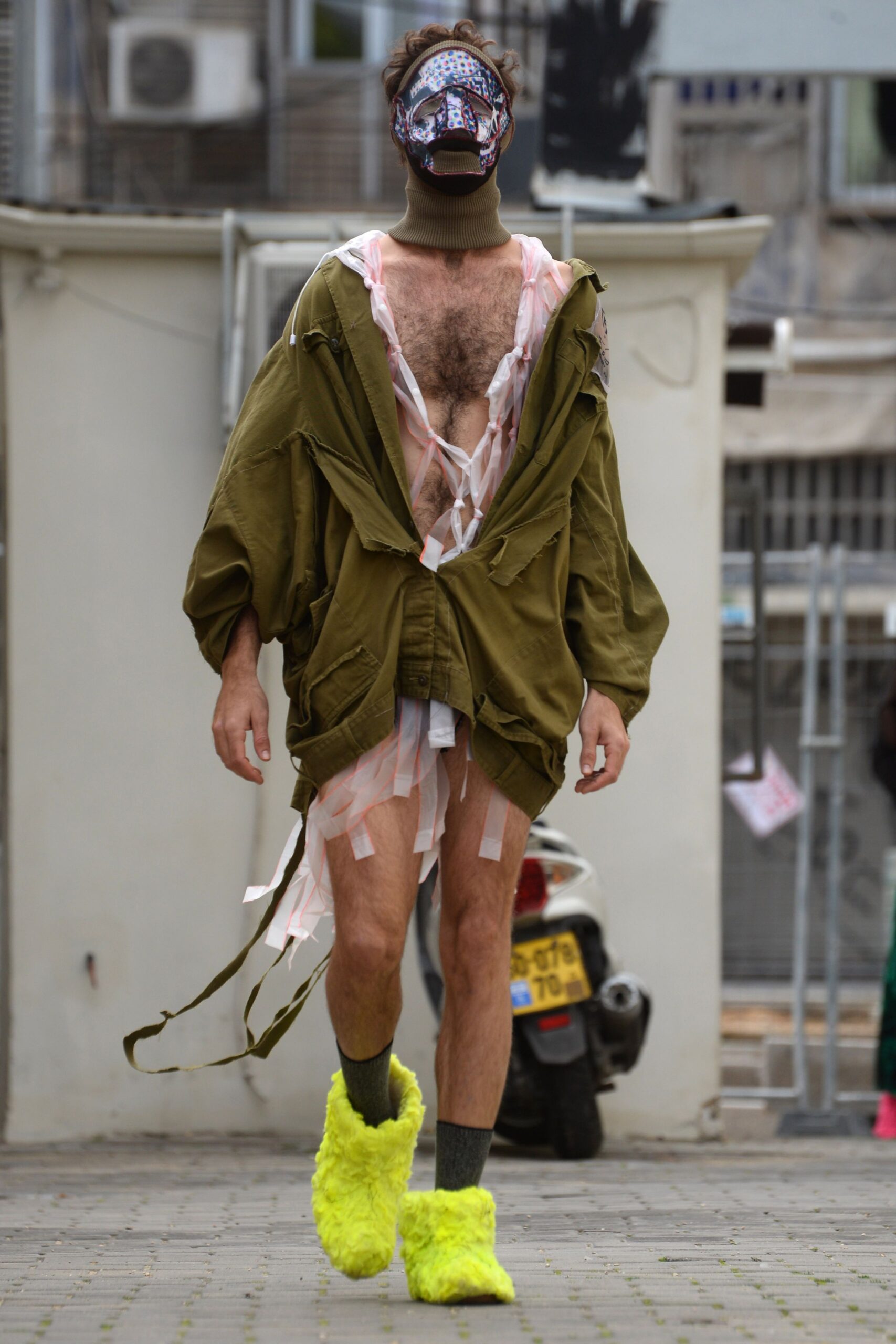 Central Saint Martins M.A. F/W 21 Look 233