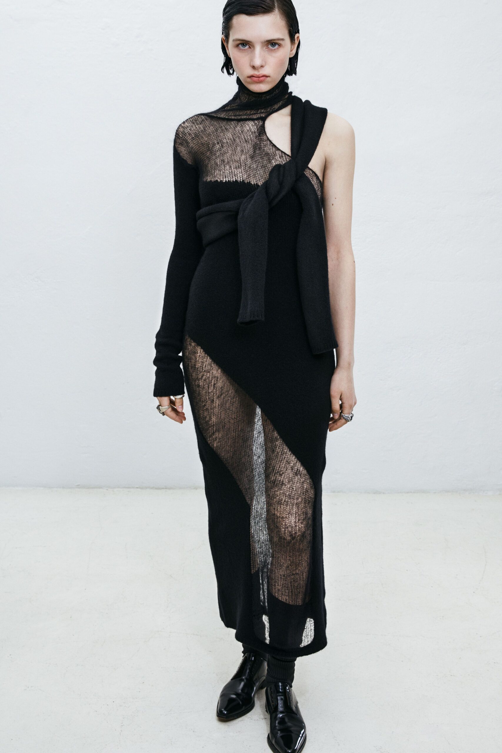 ATXV F/W 24 Look 136