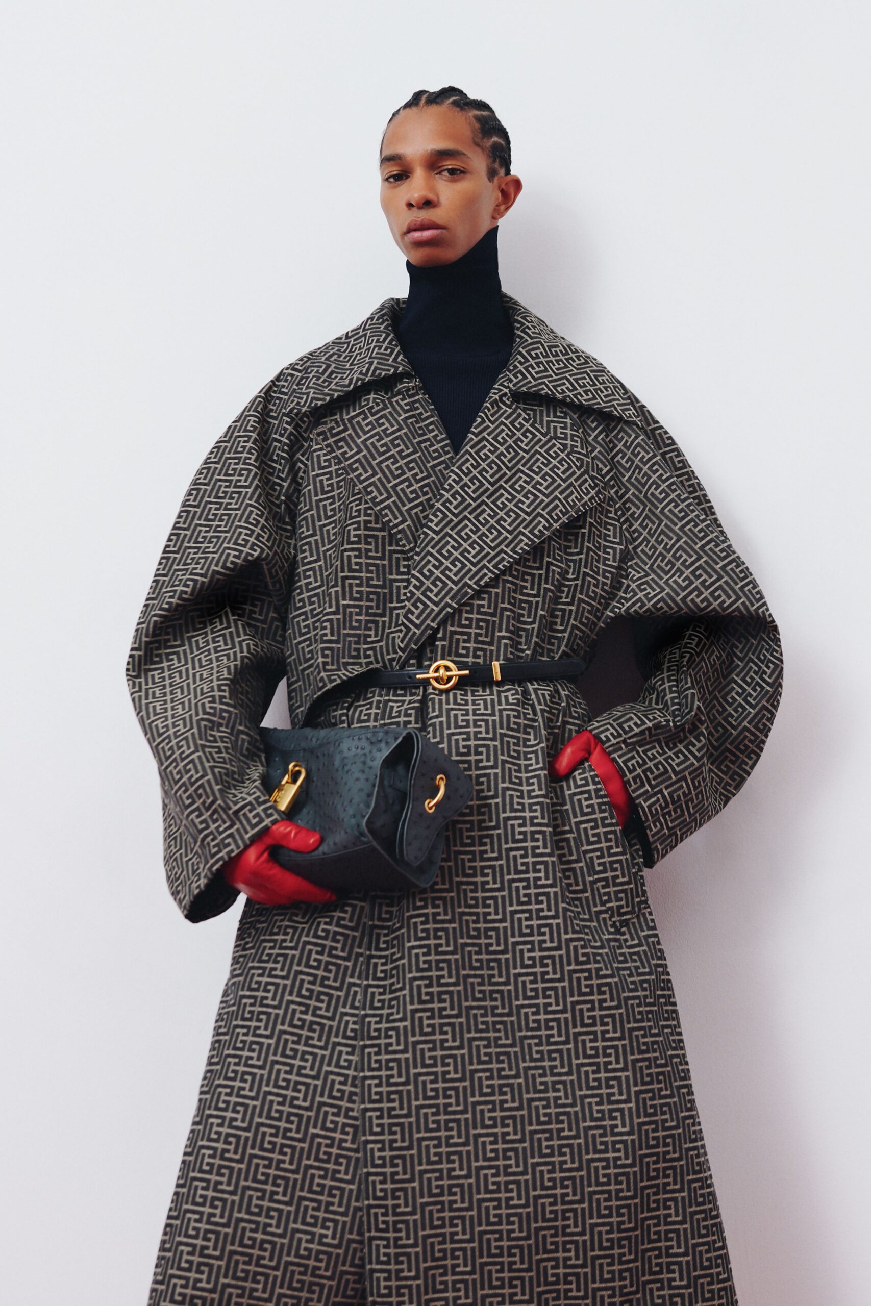 black wool long-sleeve collared oversized printed belted coat