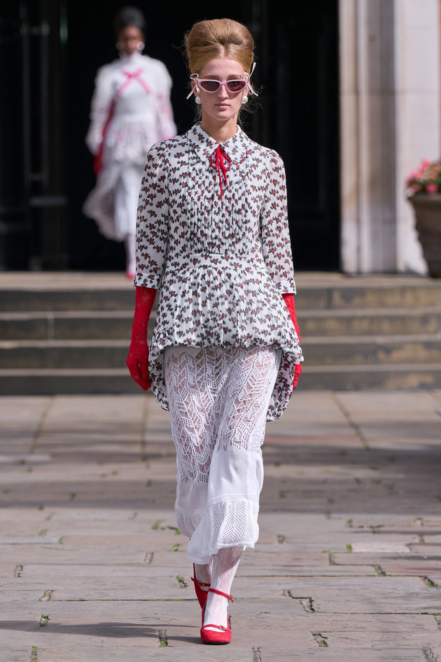 white lace relaxed textured pants