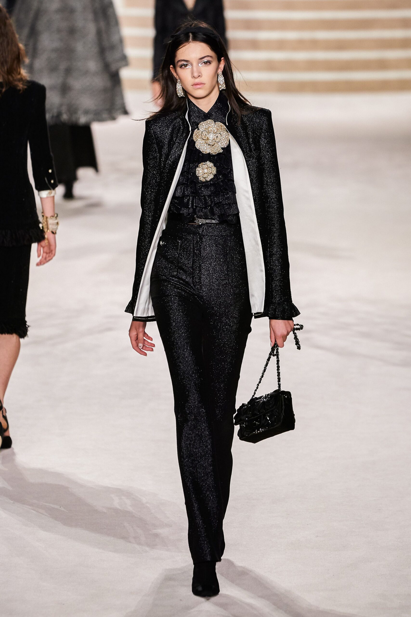 Chanel F/W 20 Look 308