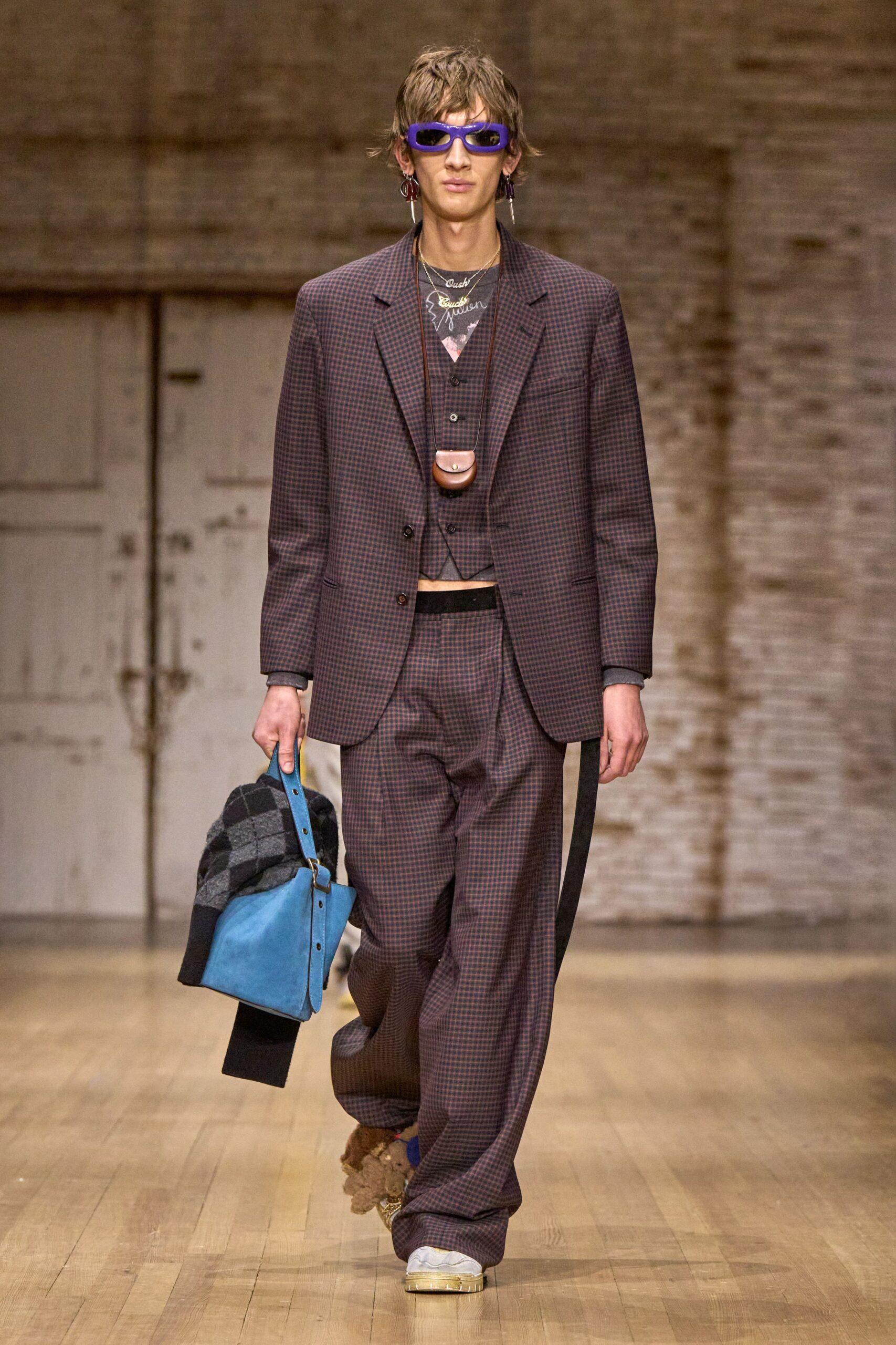 brown checked tailored suit with accessories