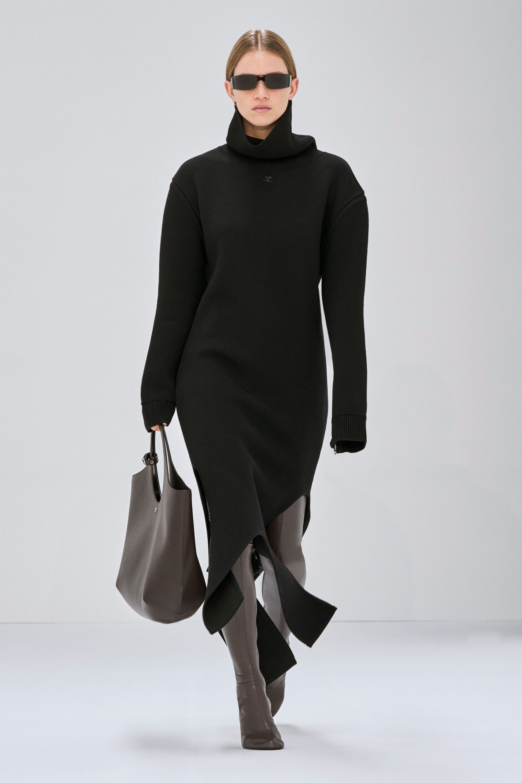 Courrèges F/W 24 Look 48