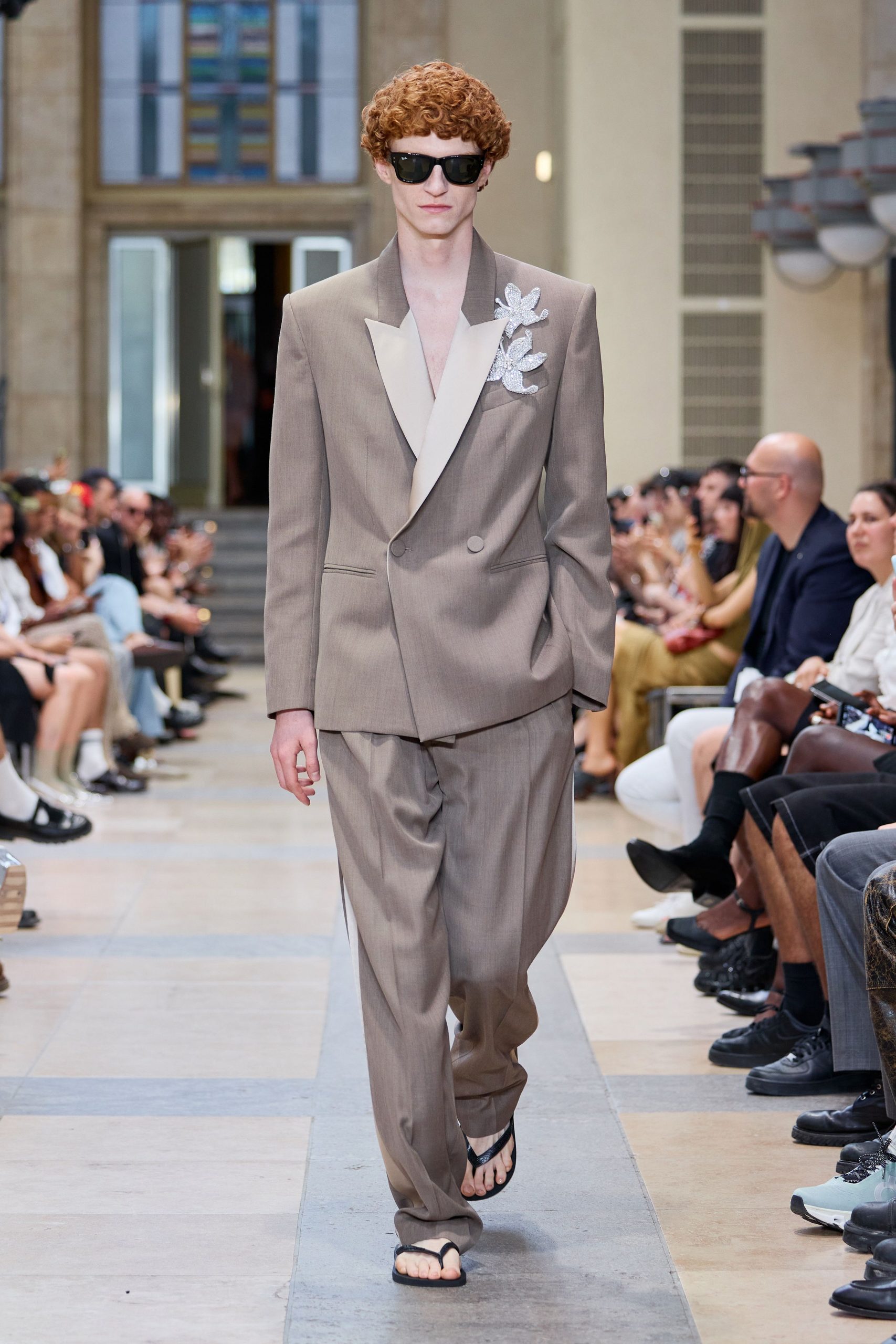 beige cotton long-sleeve collared tailored buttoned embroidered suit