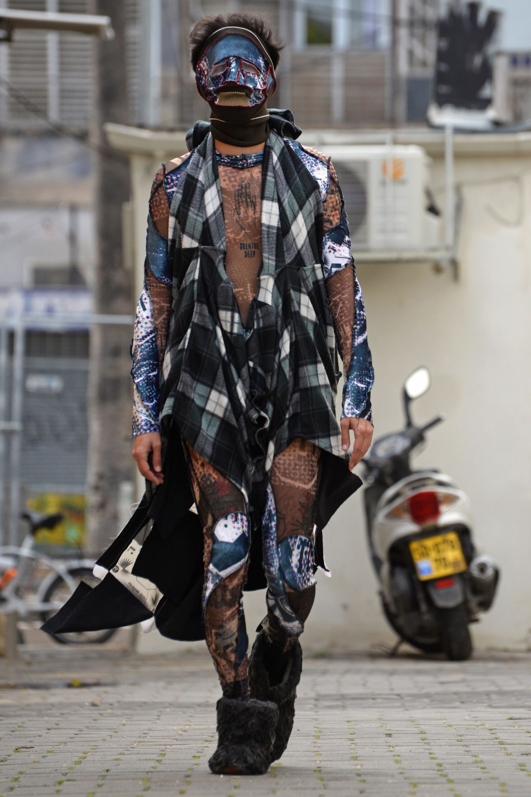 Central Saint Martins M.A. F/W 21 Look 253
