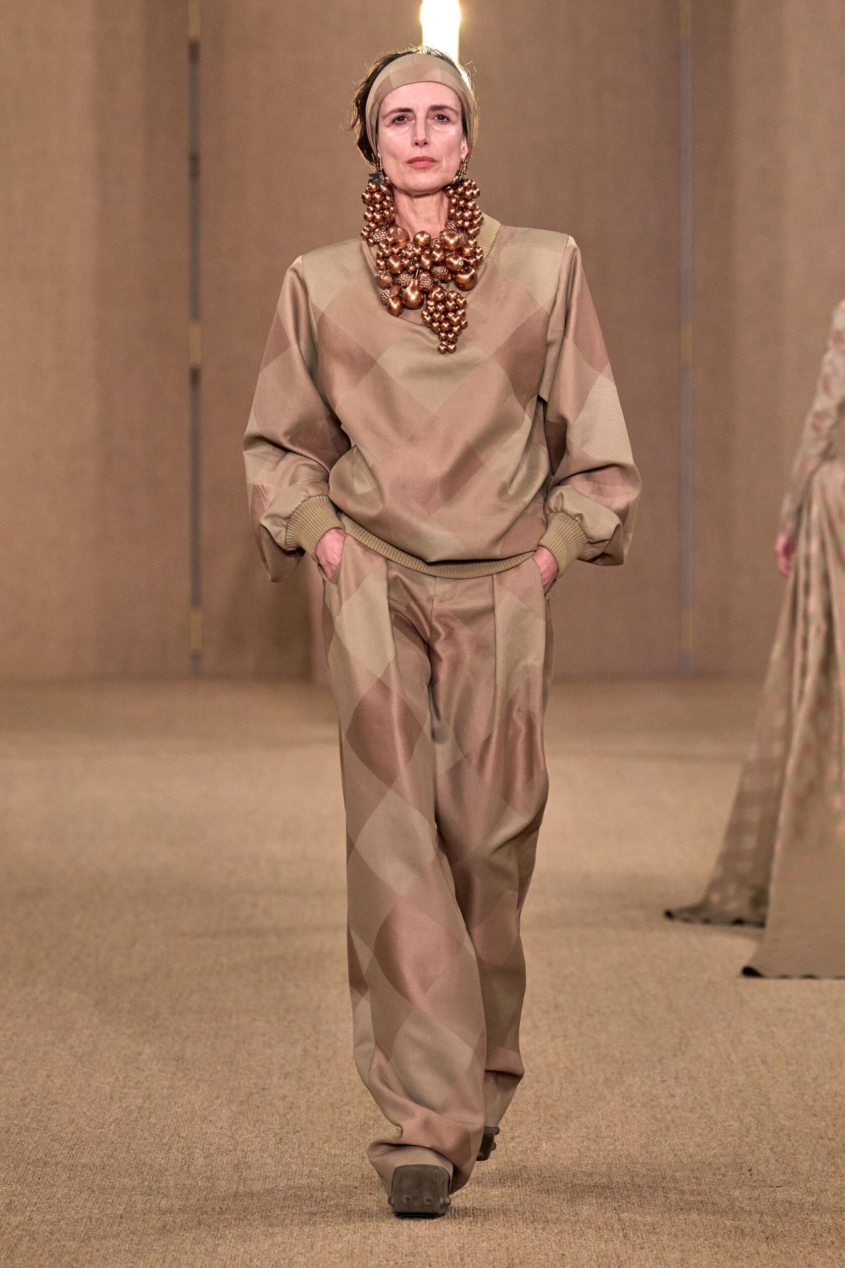 Balmain F/W 24 Look 216